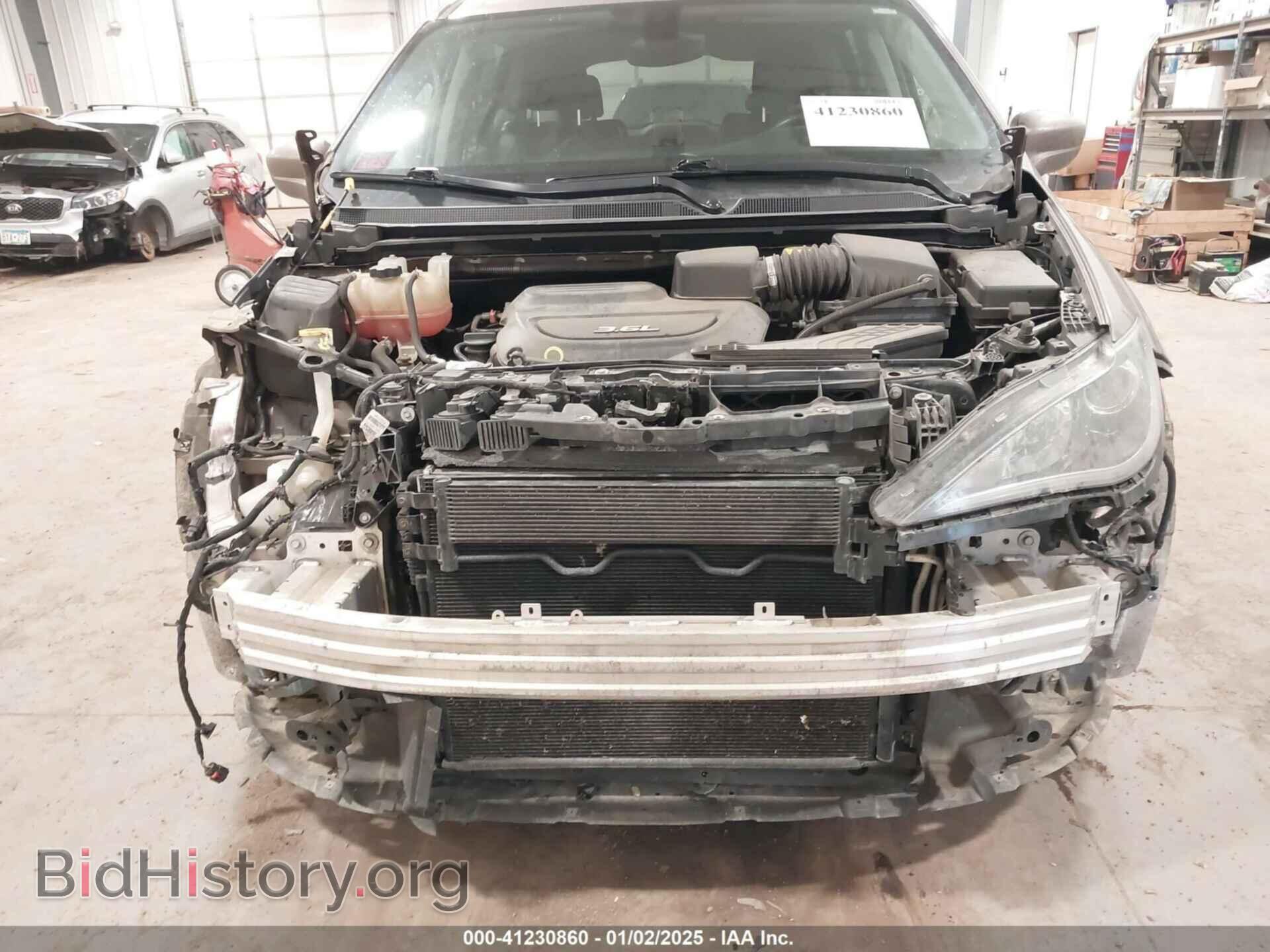 2017 CHRYSLER PACIFICA - VIN: 2C4RC1BG7HR803730 - Фото 6