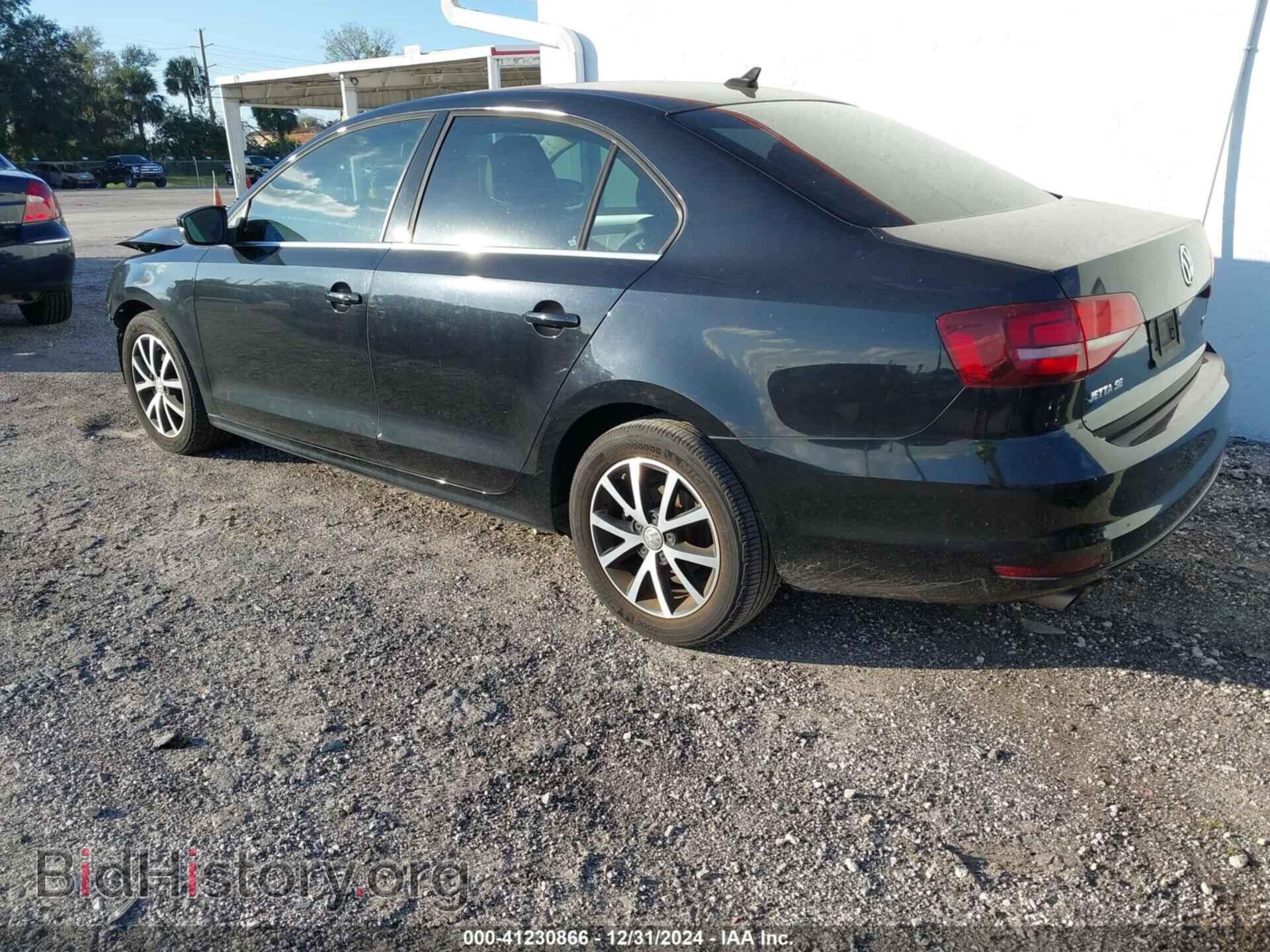 2017 VOLKSWAGEN JETTA - VIN: 3VWDB7AJ5HM320285 - Фото 3