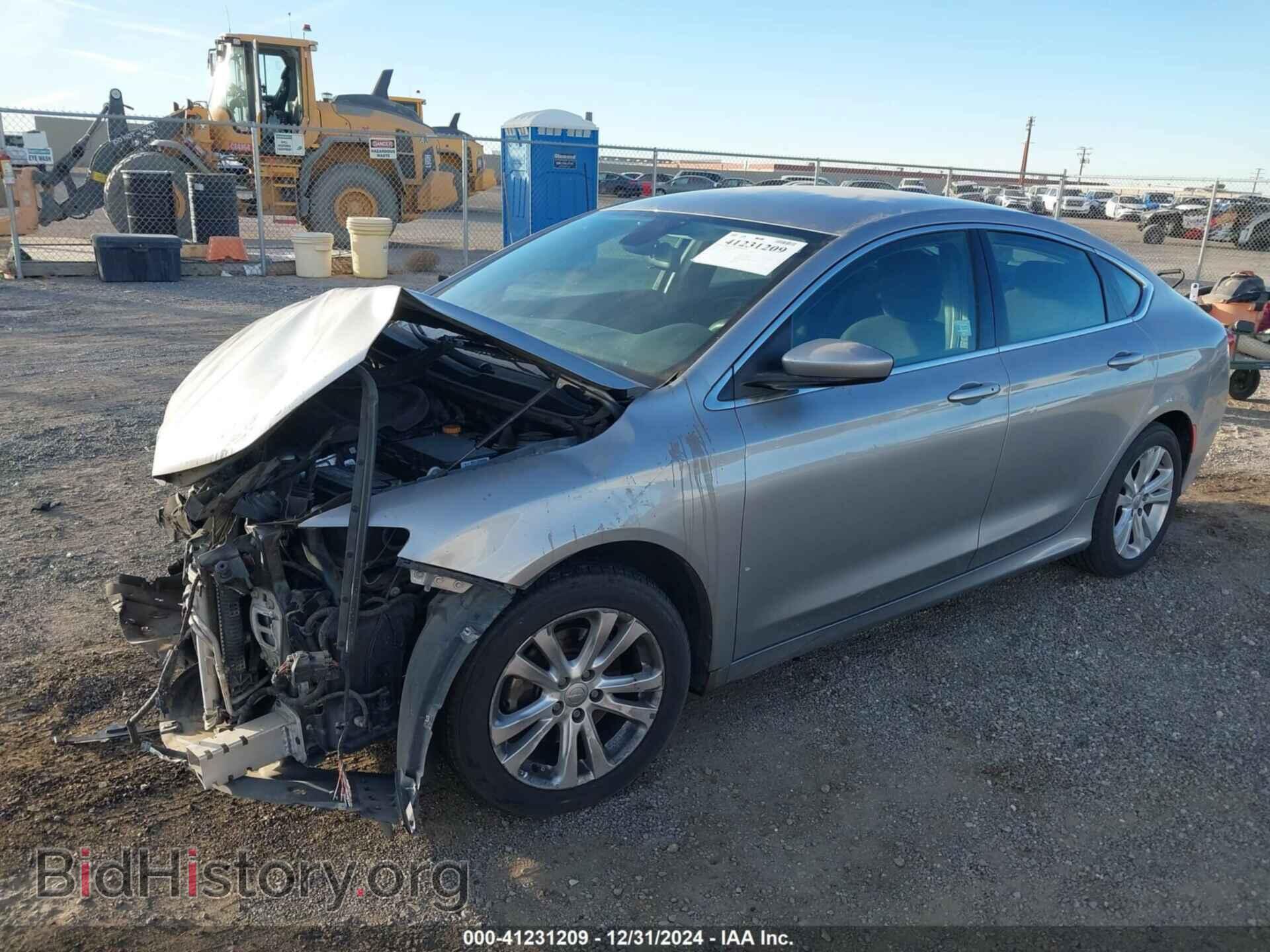 2015 CHRYSLER 200 - VIN: 1C3CCCAB8FN660471 - Фото 2