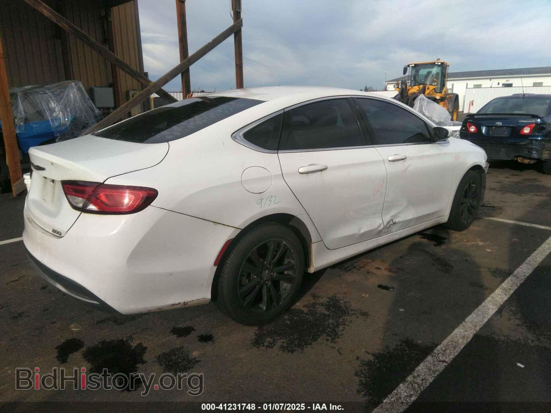 2015 CHRYSLER 200 - VIN: 1C3CCCAB2FN575075 - Фото 4