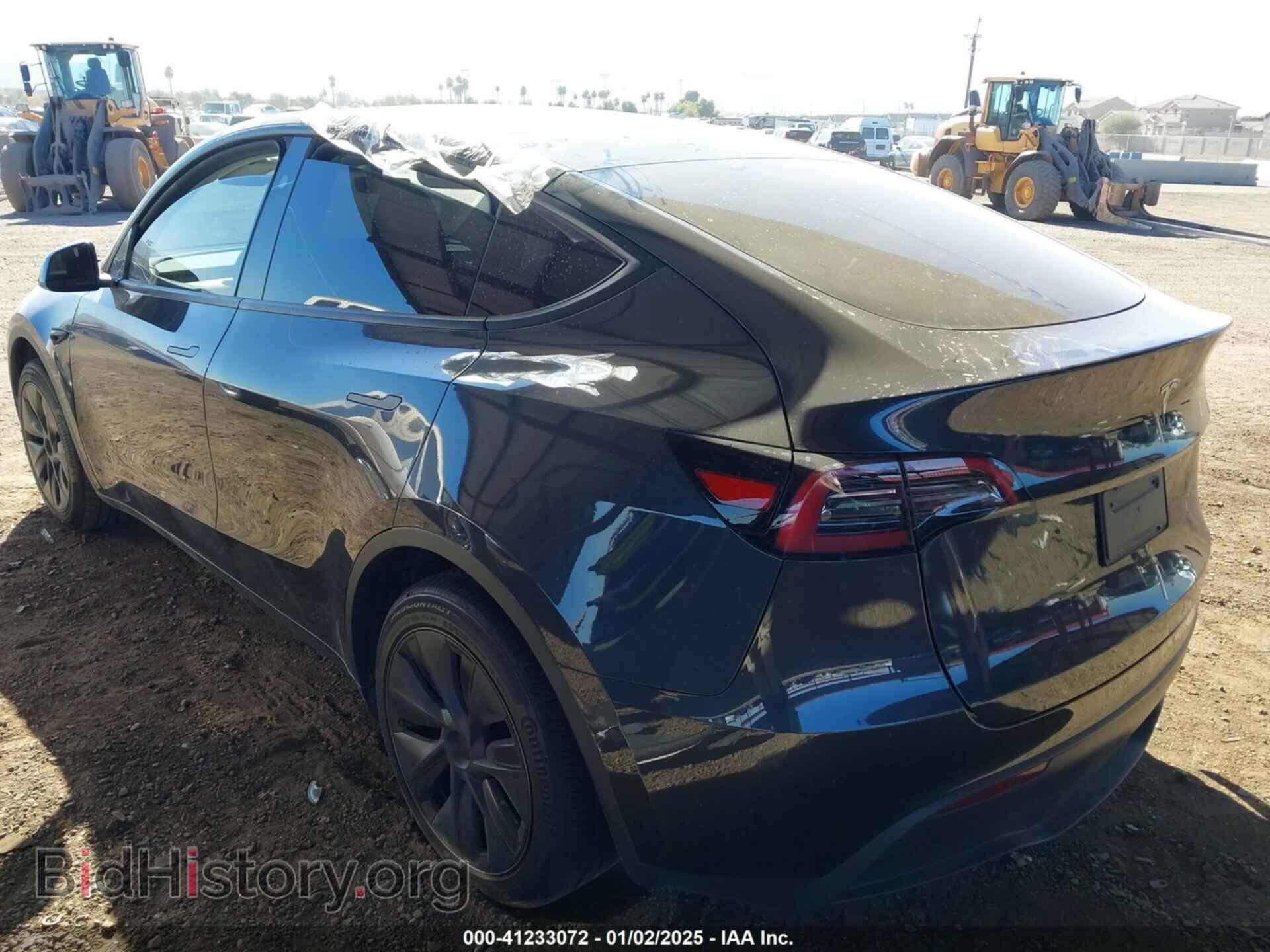 2024 TESLA MODEL Y - VIN: 7SAYGDED0RF186917 - Фото 3