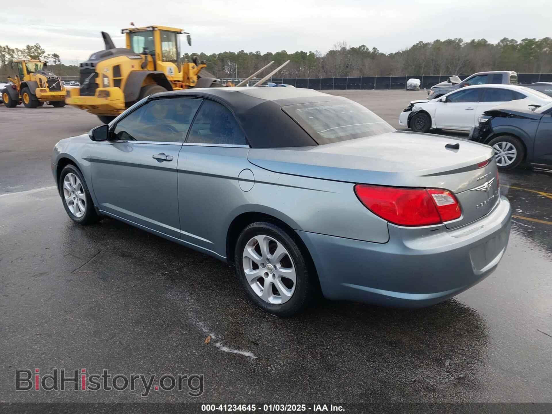 2010 CHRYSLER SEBRING - VIN: 1C3BC5ED0AN166035 - Фото 3