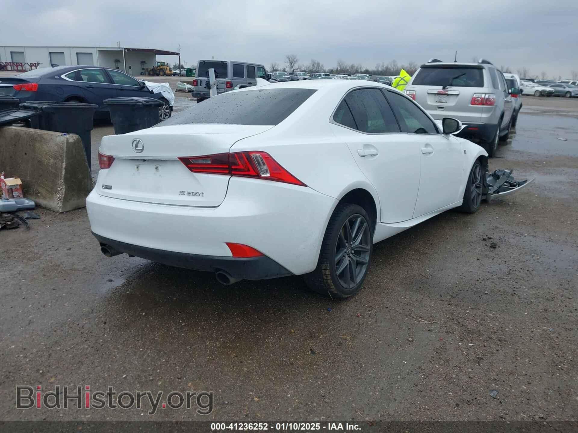 2016 LEXUS IS 200T - VIN: JTHBA1D29G5003580 - Фото 4