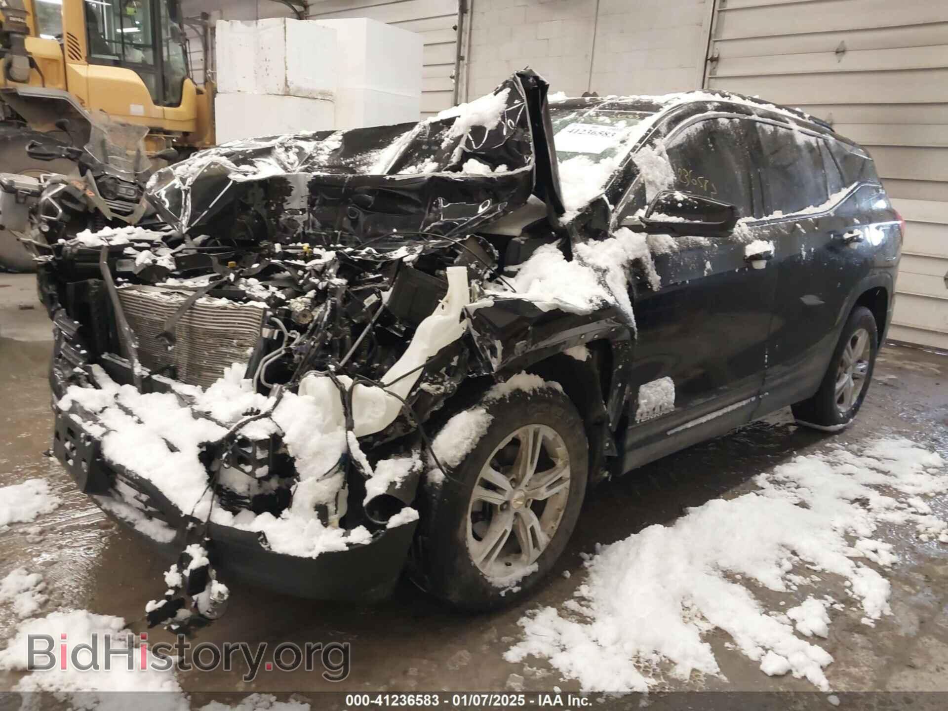 2018 GMC TERRAIN - VIN: 3GKALTEVXJL399218 - Photo 2