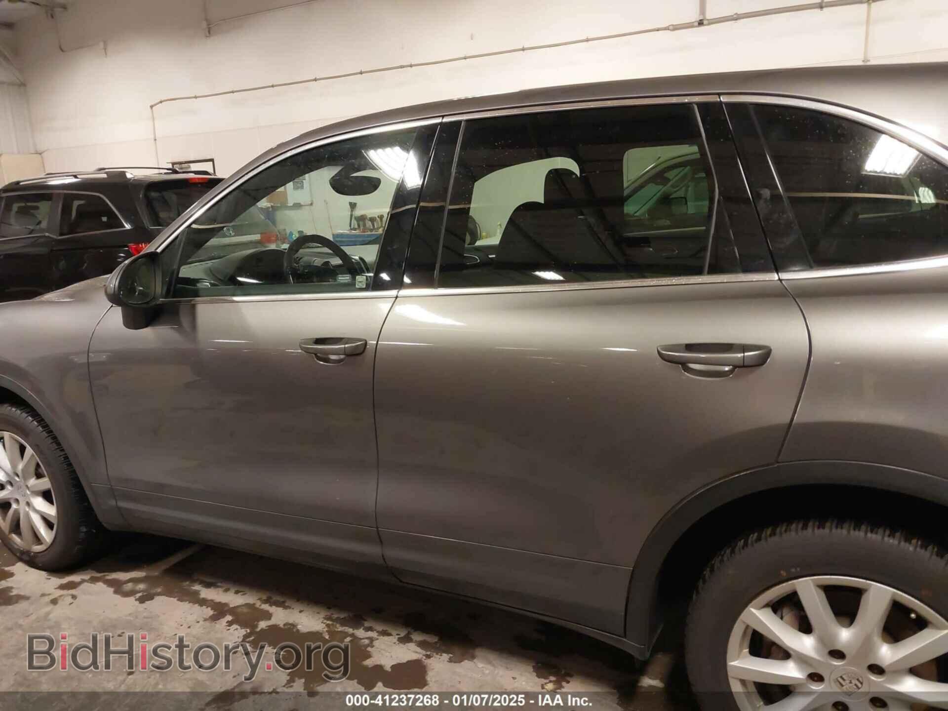 2011 PORSCHE CAYENNE - VIN: WP1AA2A28BLA01121 - Photo 14