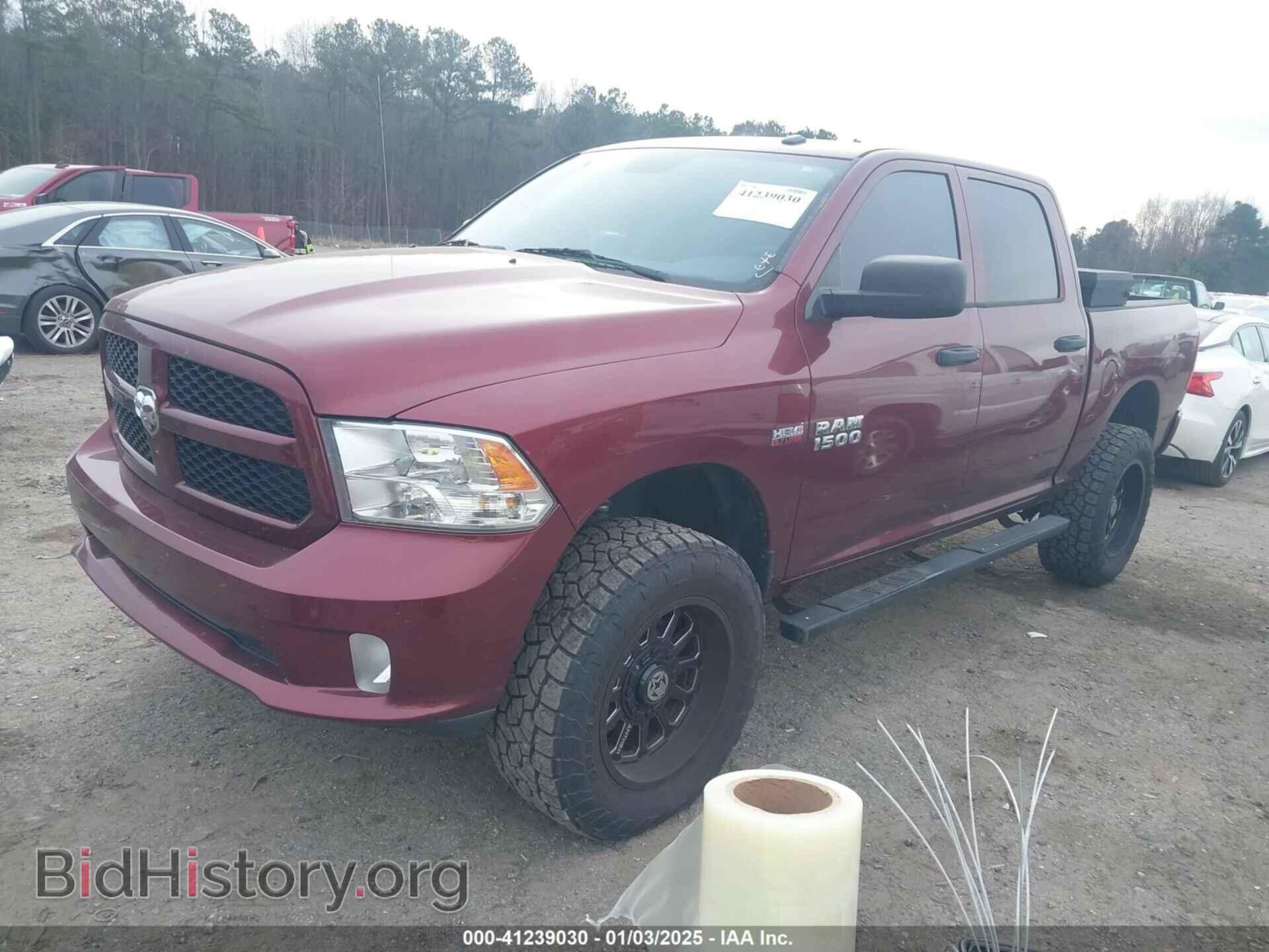 2017 RAM 1500 - VIN: 3C6RR7KT2HG618562 - Фото 2