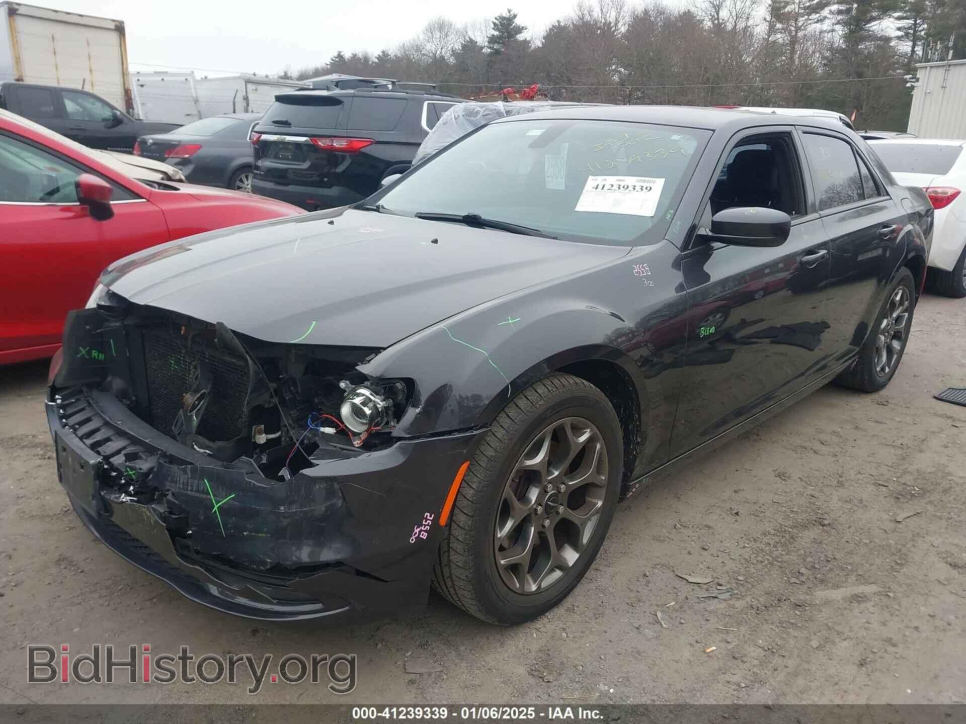 2015 CHRYSLER 300 - VIN: 2C3CCAGG5FH814392 - Фото 2