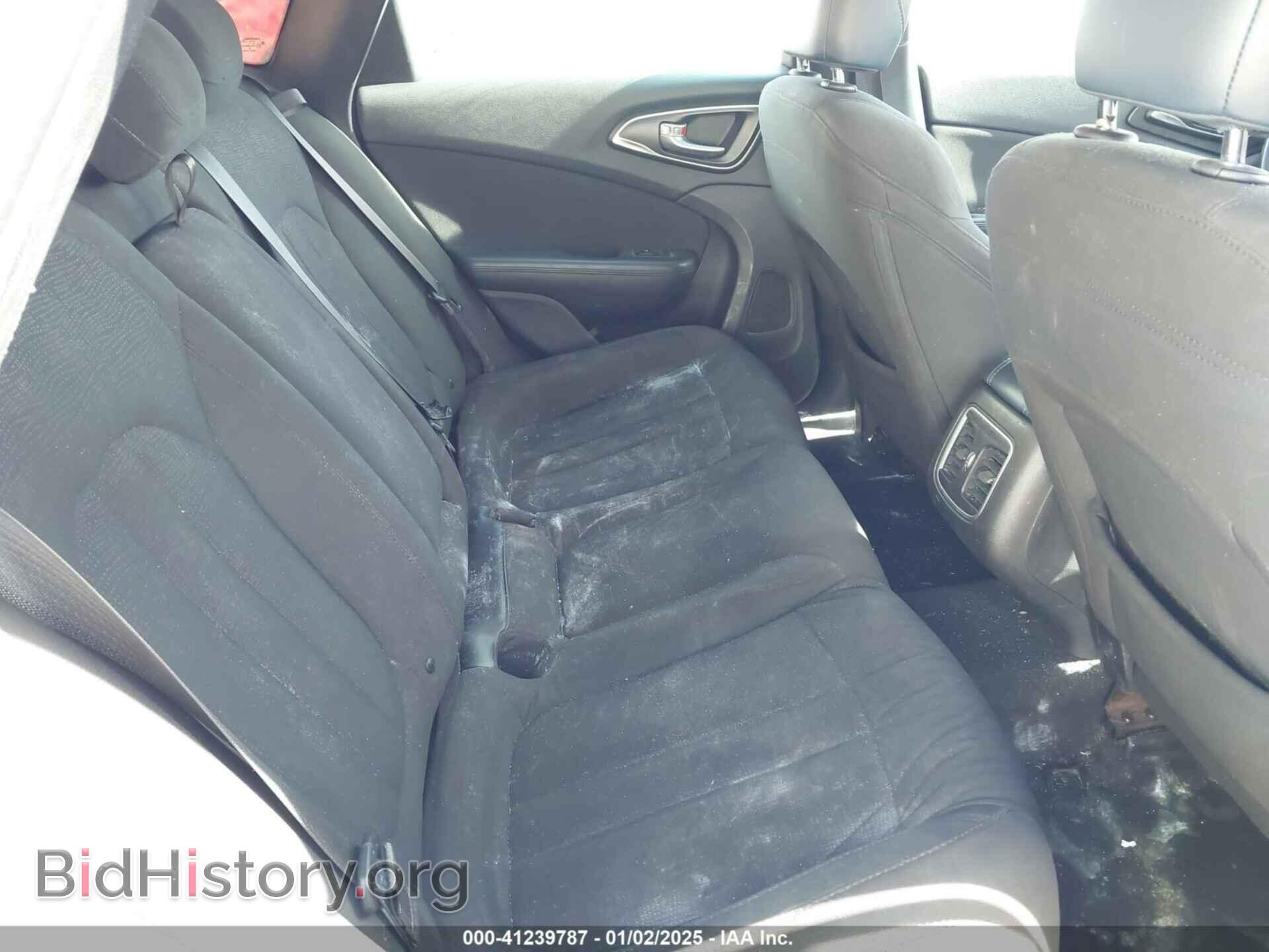 2015 CHRYSLER 200 - VIN: 1C3CCCAB9FN561609 - Фото 8