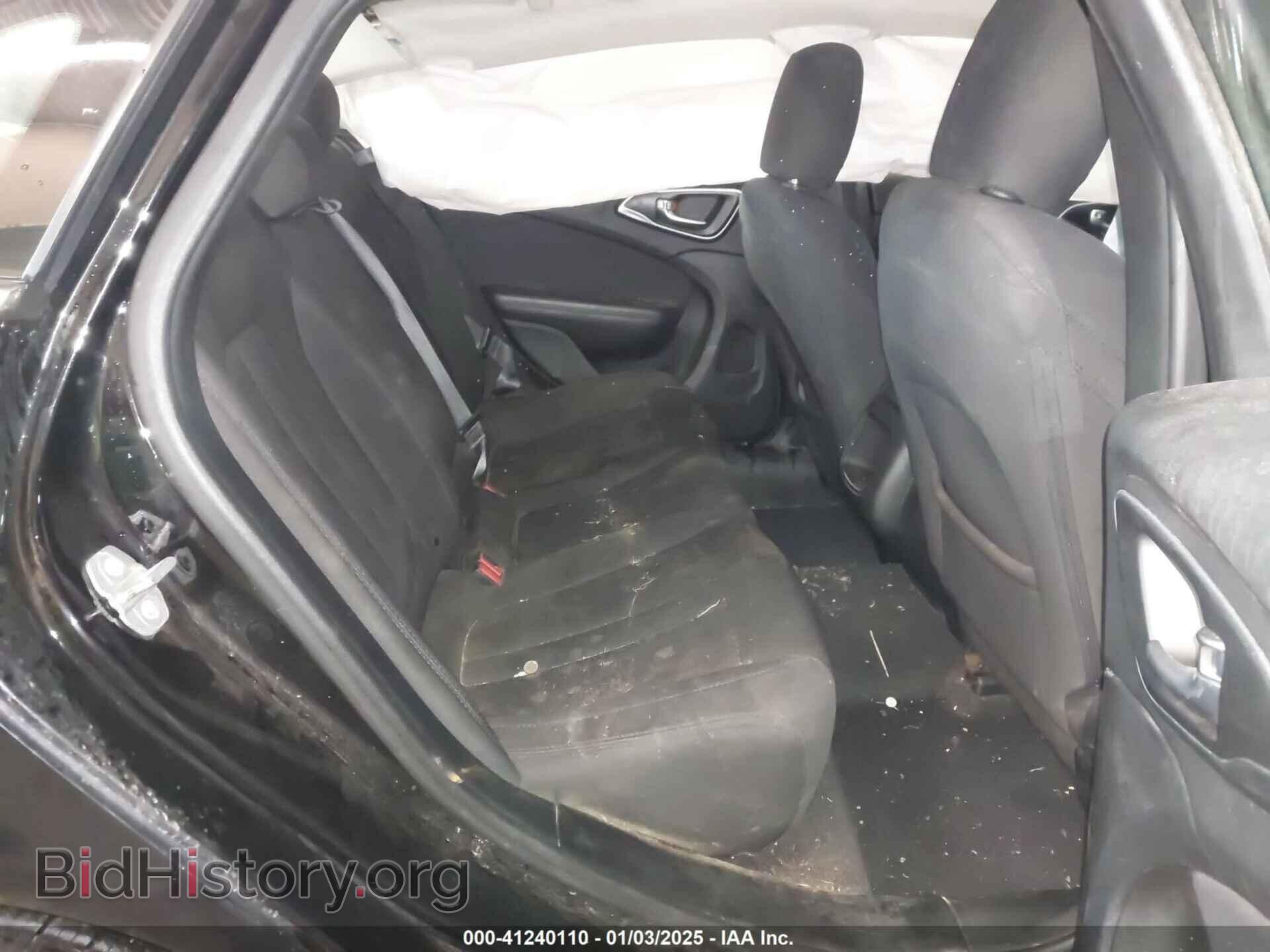 2015 CHRYSLER 200 - VIN: 1C3CCCAB7FN595757 - Photo 8