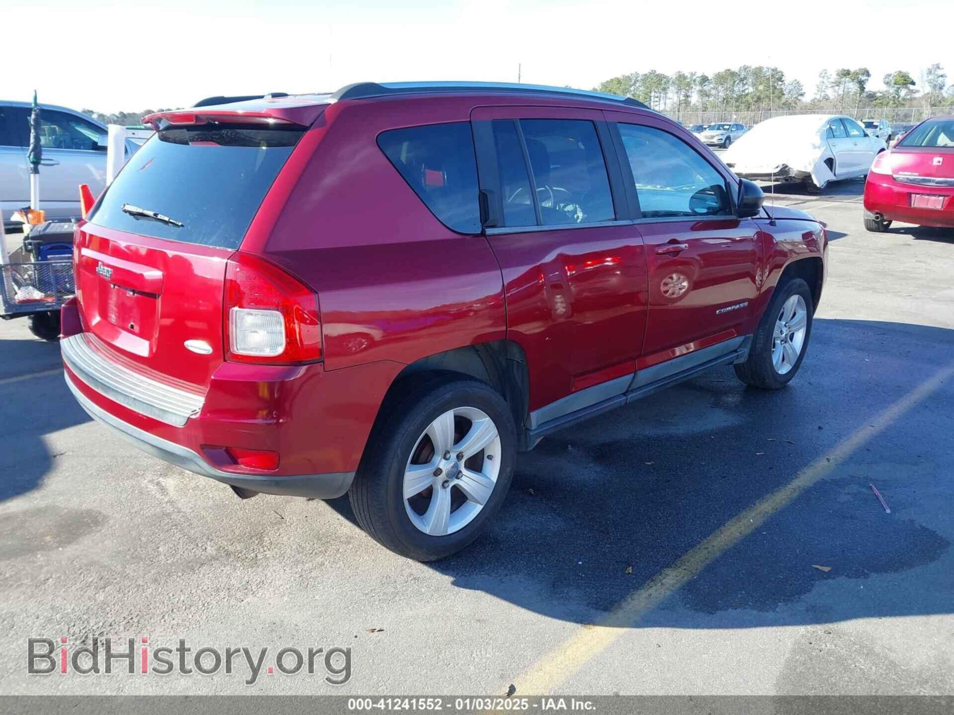 2011 JEEP COMPASS - VIN: 1J4NT1FA2BD176721 - Photo 4