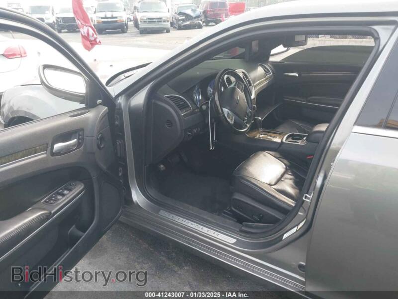 2012 Chrysler 300C (VIN 2C3CCAET3CH232738) — photo 5 of 16