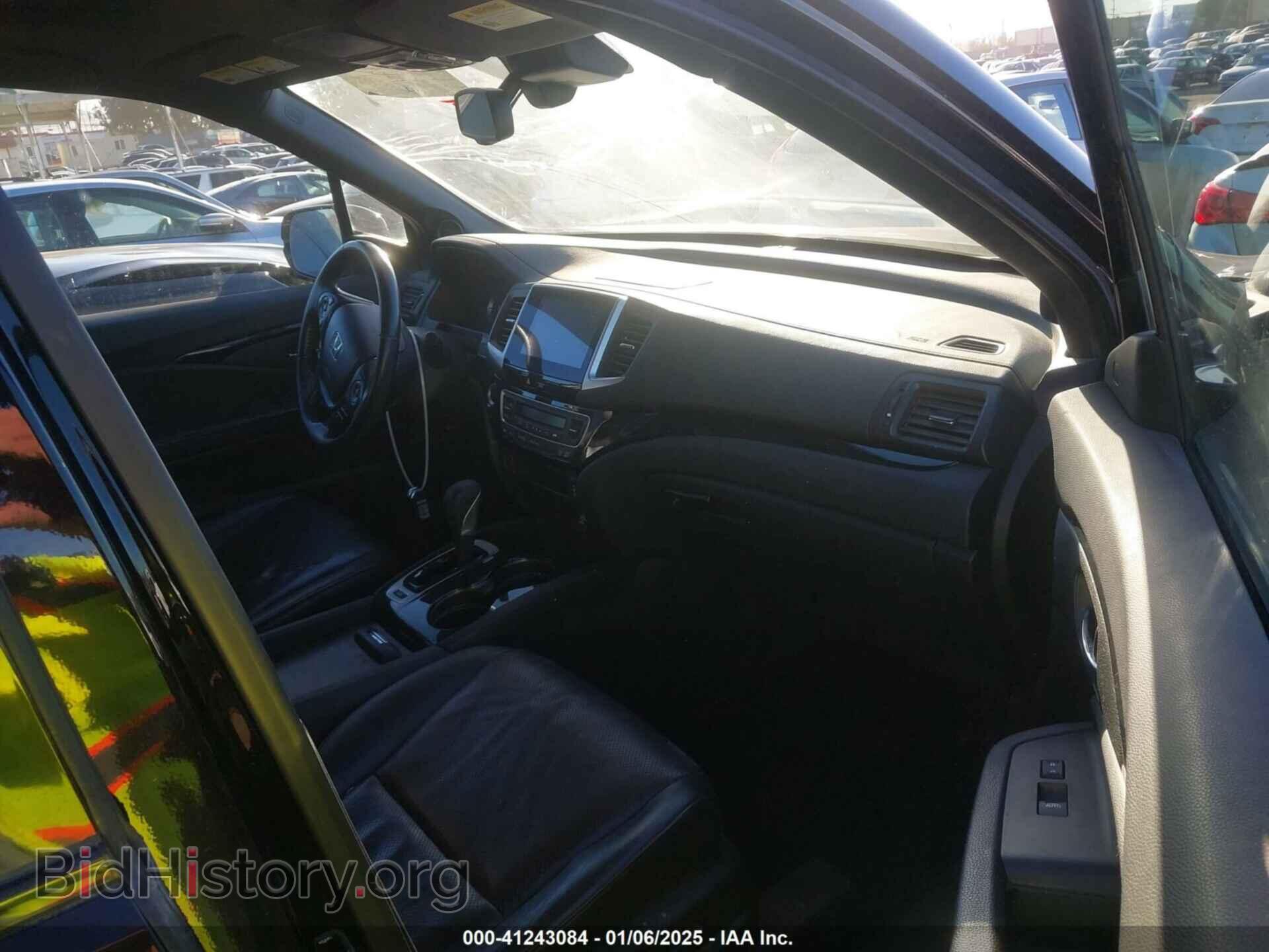 2017 HONDA RIDGELINE - VIN: 5FPYK3F88HB013546 - Фото 4