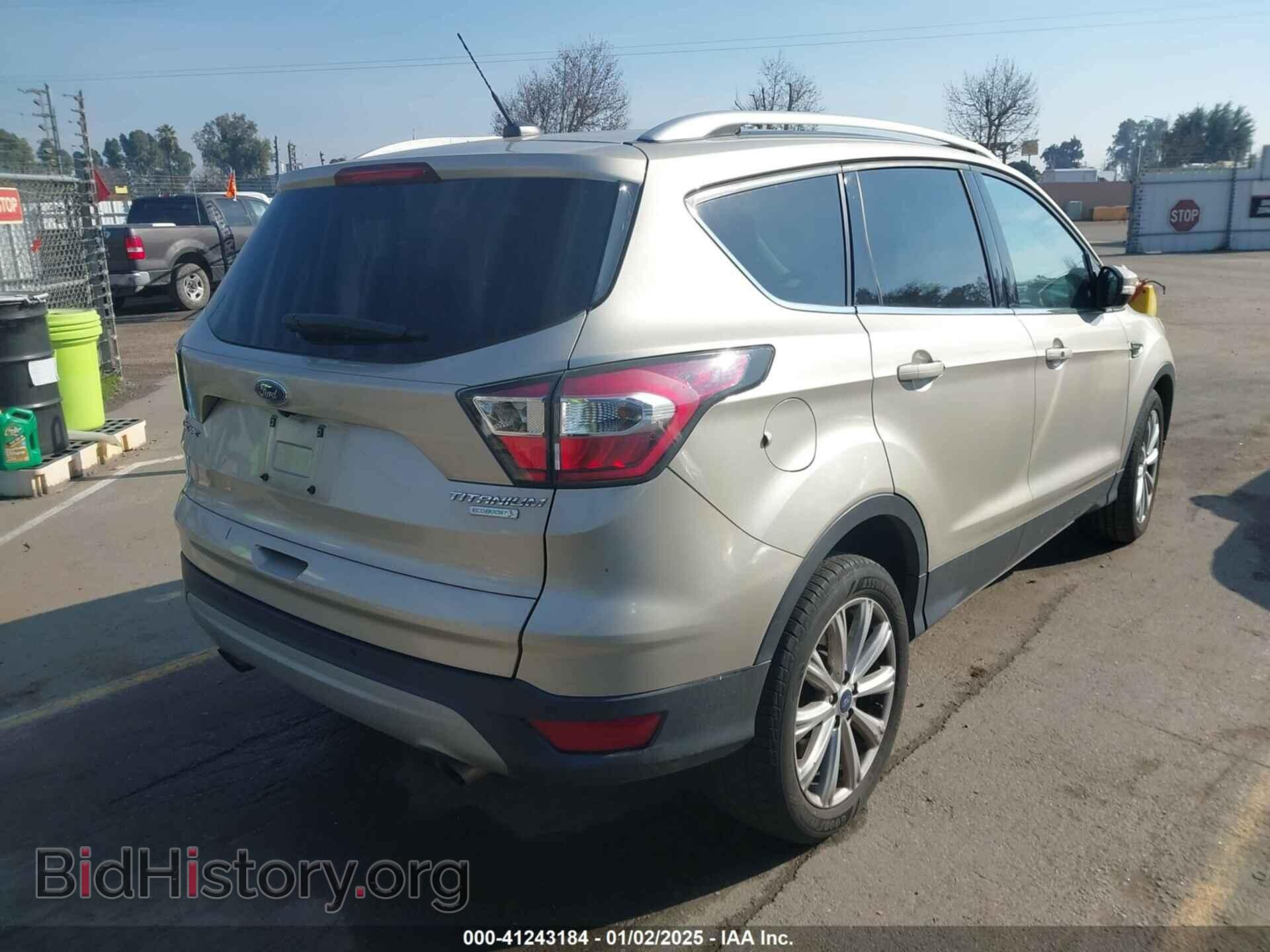 2017 FORD ESCAPE - VIN: 1FMCU0J93HUB37612 - Фото 4