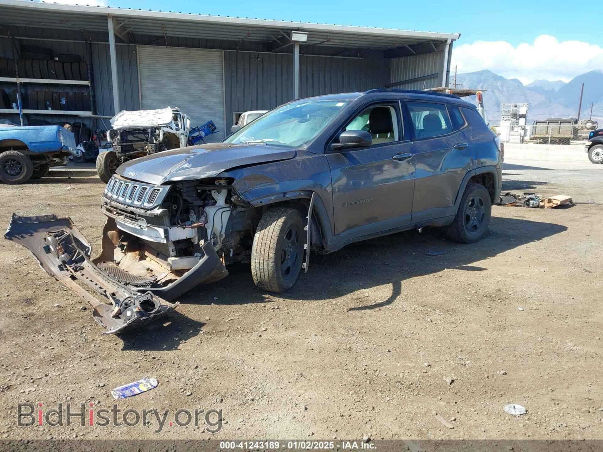 2019 JEEP COMPASS - VIN: 3C4NJCAB0KT736740 - Фото 2