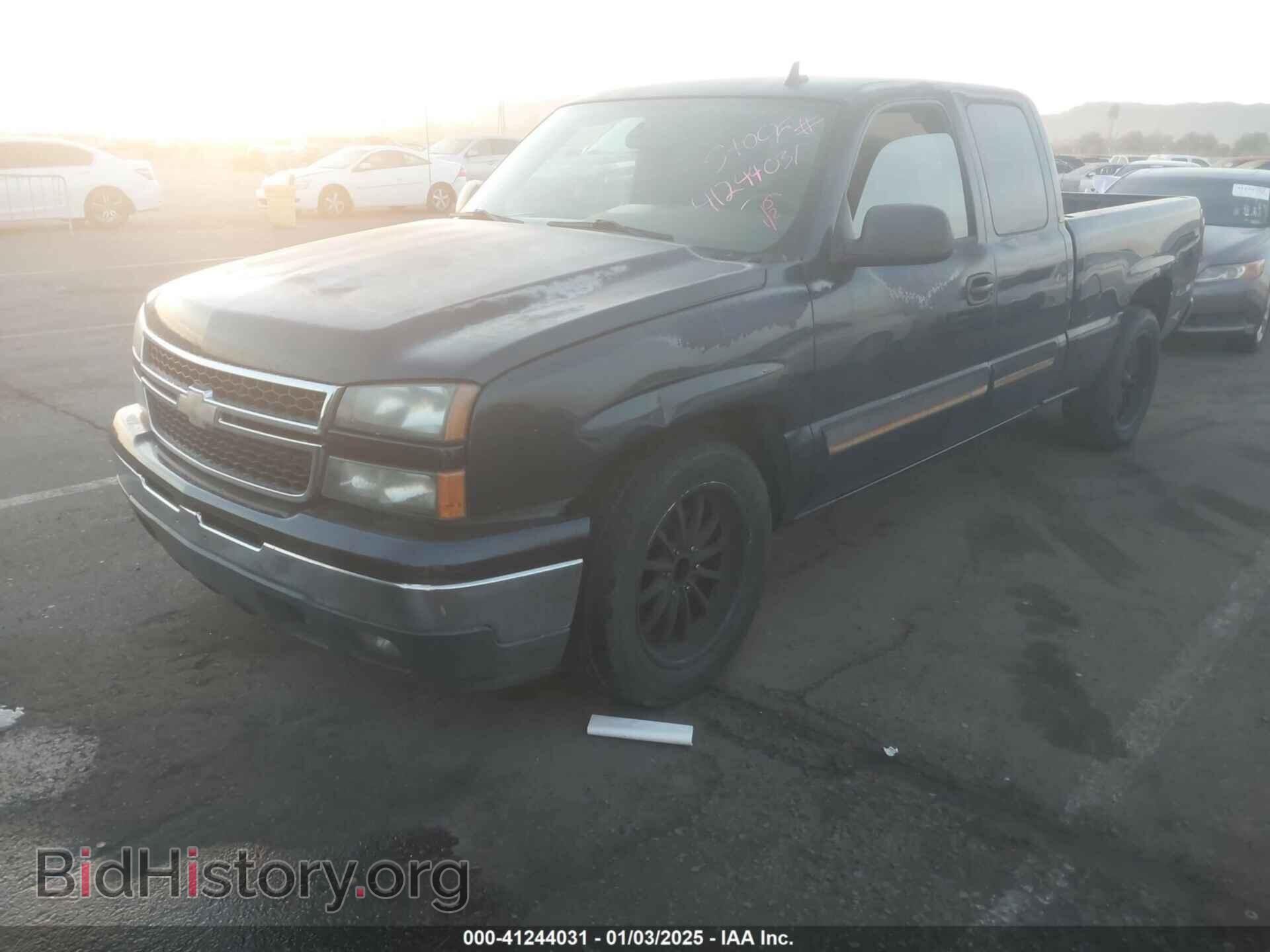 2006 CHEVROLET SILVERADO 1500 - VIN: 2GCEC19Z961321746 - Фото 2