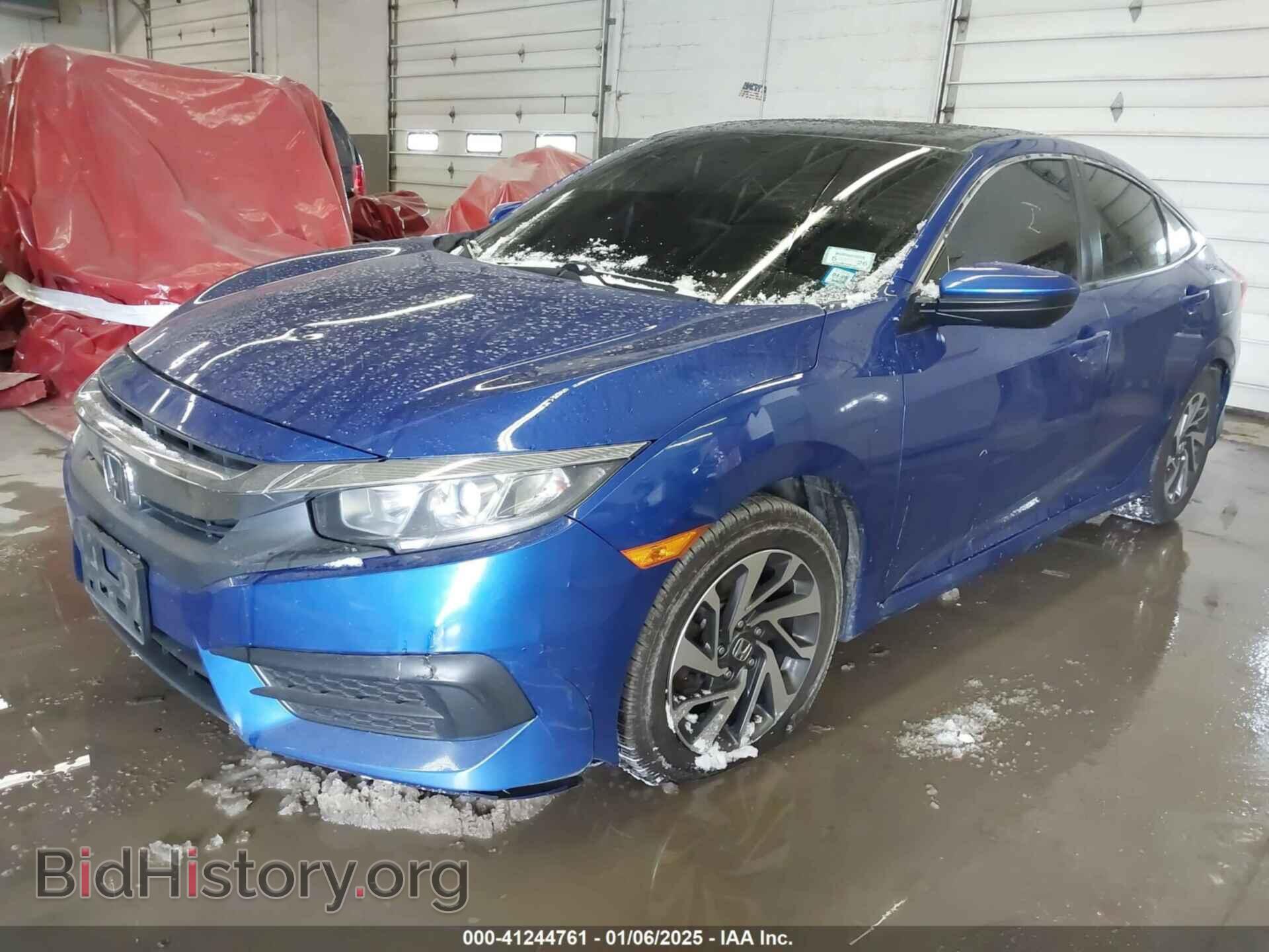 2018 HONDA CIVIC - VIN: 2HGFC2F79JH532797 - Фото 2