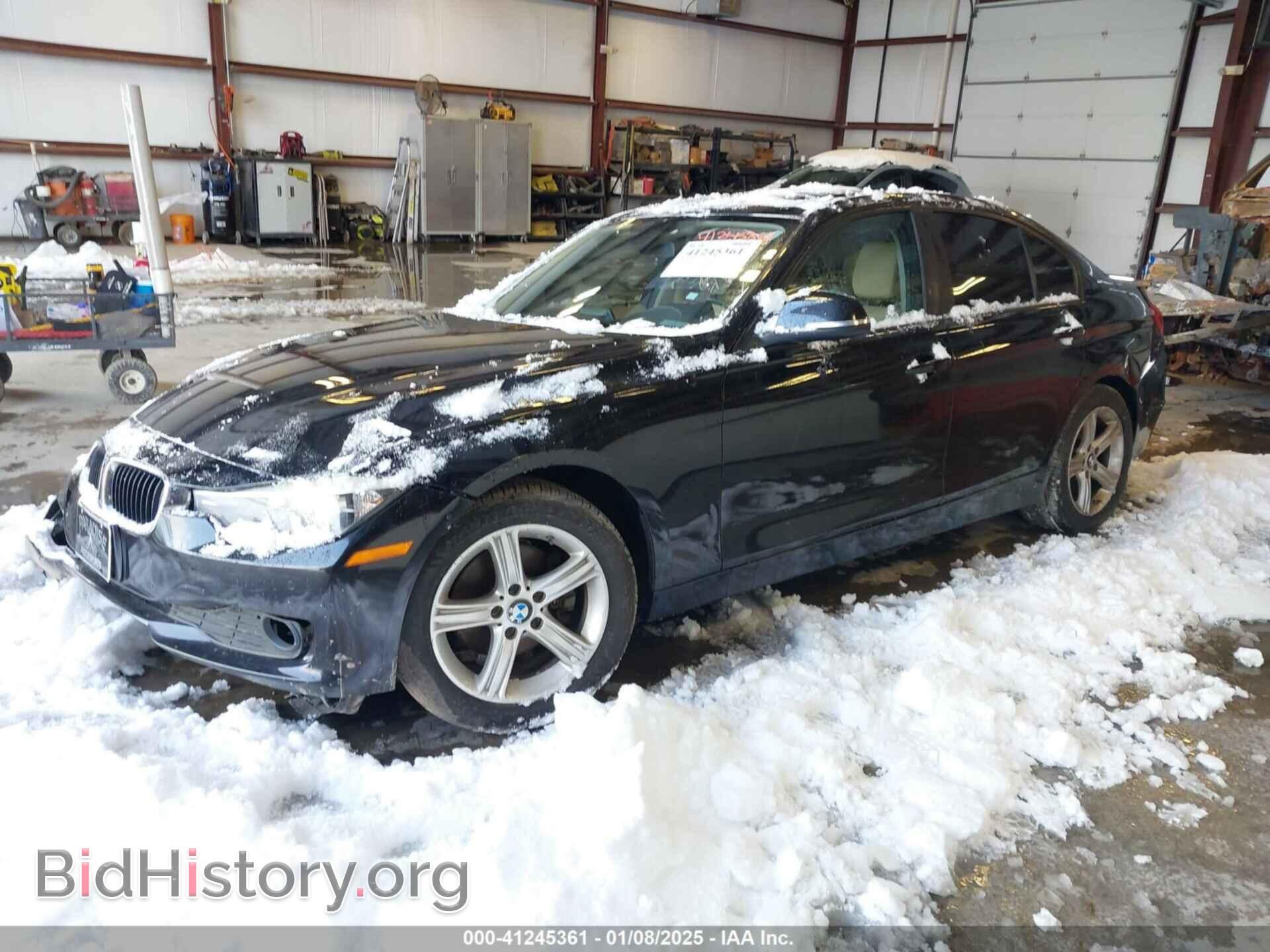 2015 BMW 320I - VIN: WBA3C3G54FNS73264 - Фото 2