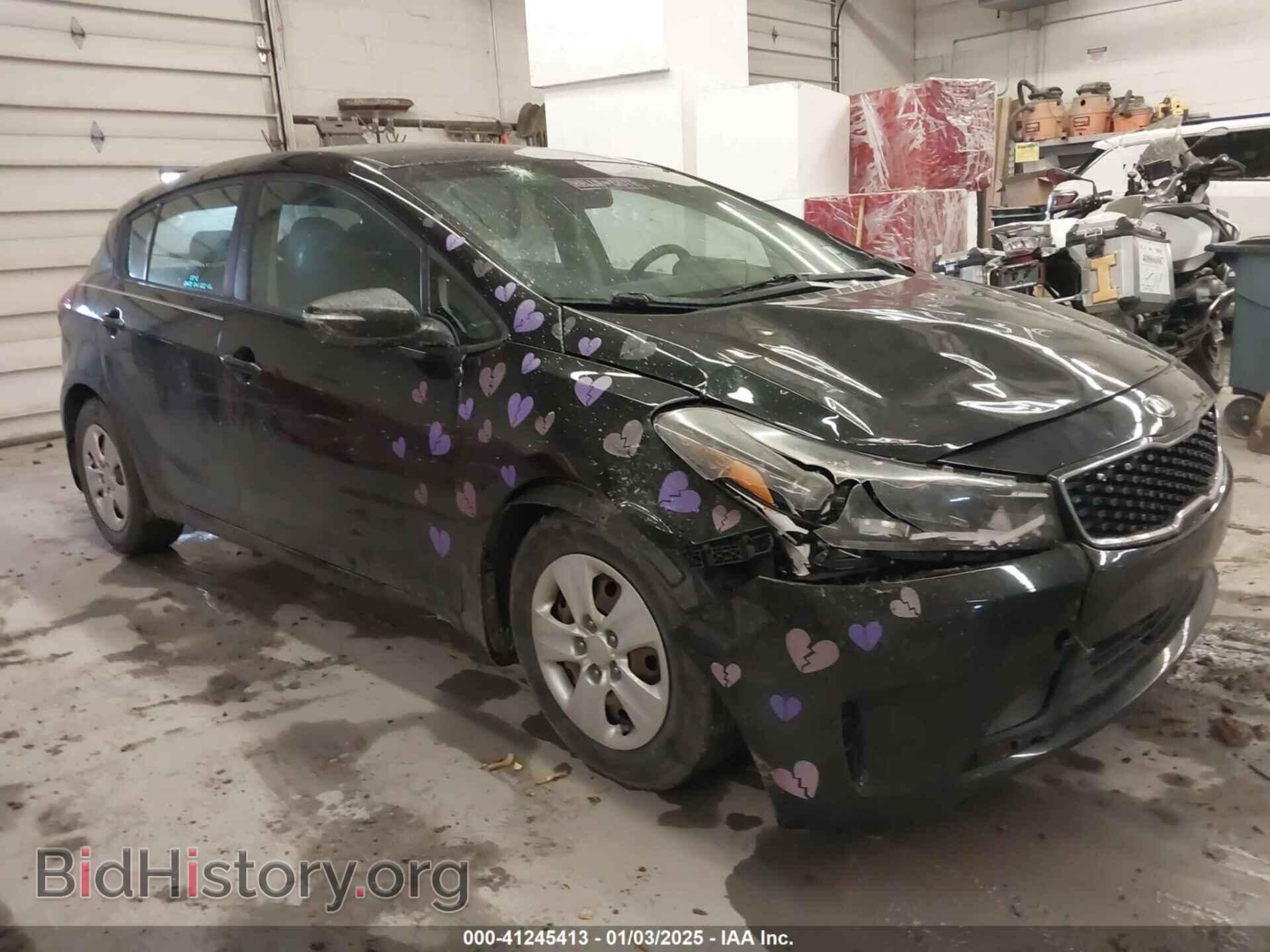 Photo KNAFK5A85H5704647 - KIA FORTE 2017
