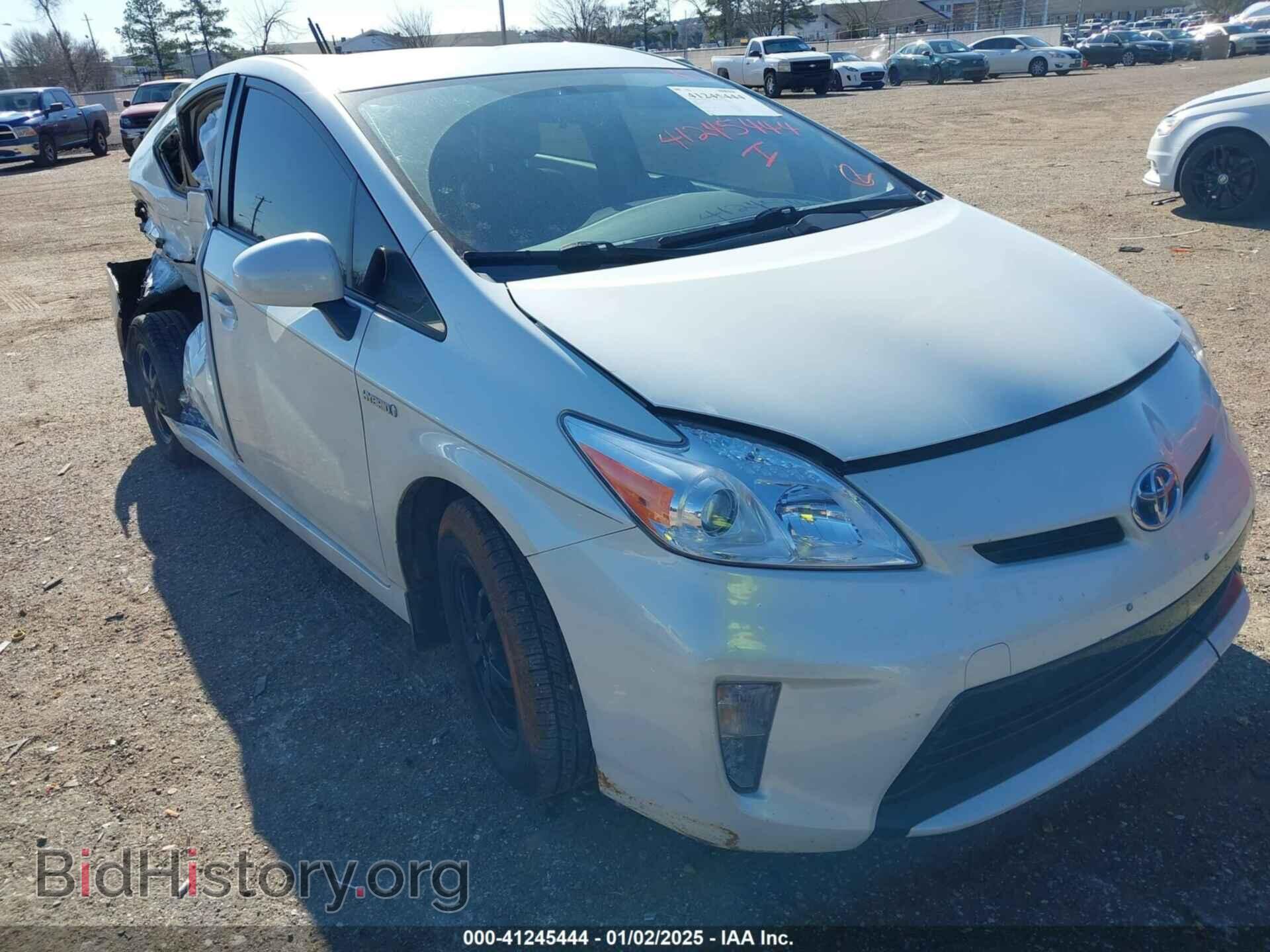 Фотография JTDKN3DU3F0435662 - TOYOTA PRIUS 2015
