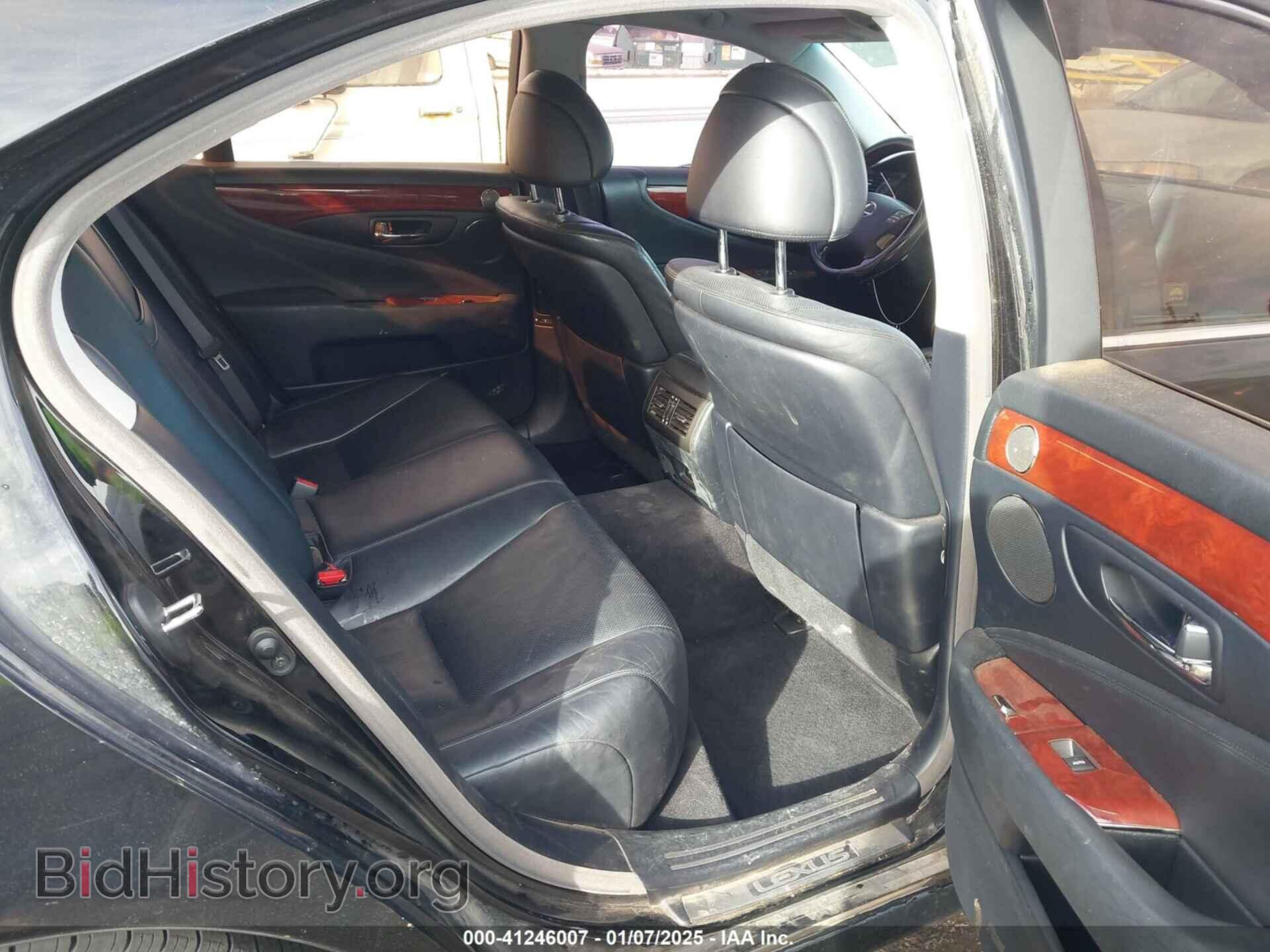 2007 LEXUS LS 460 - VIN: JTHBL46F575000929 - Photo 8