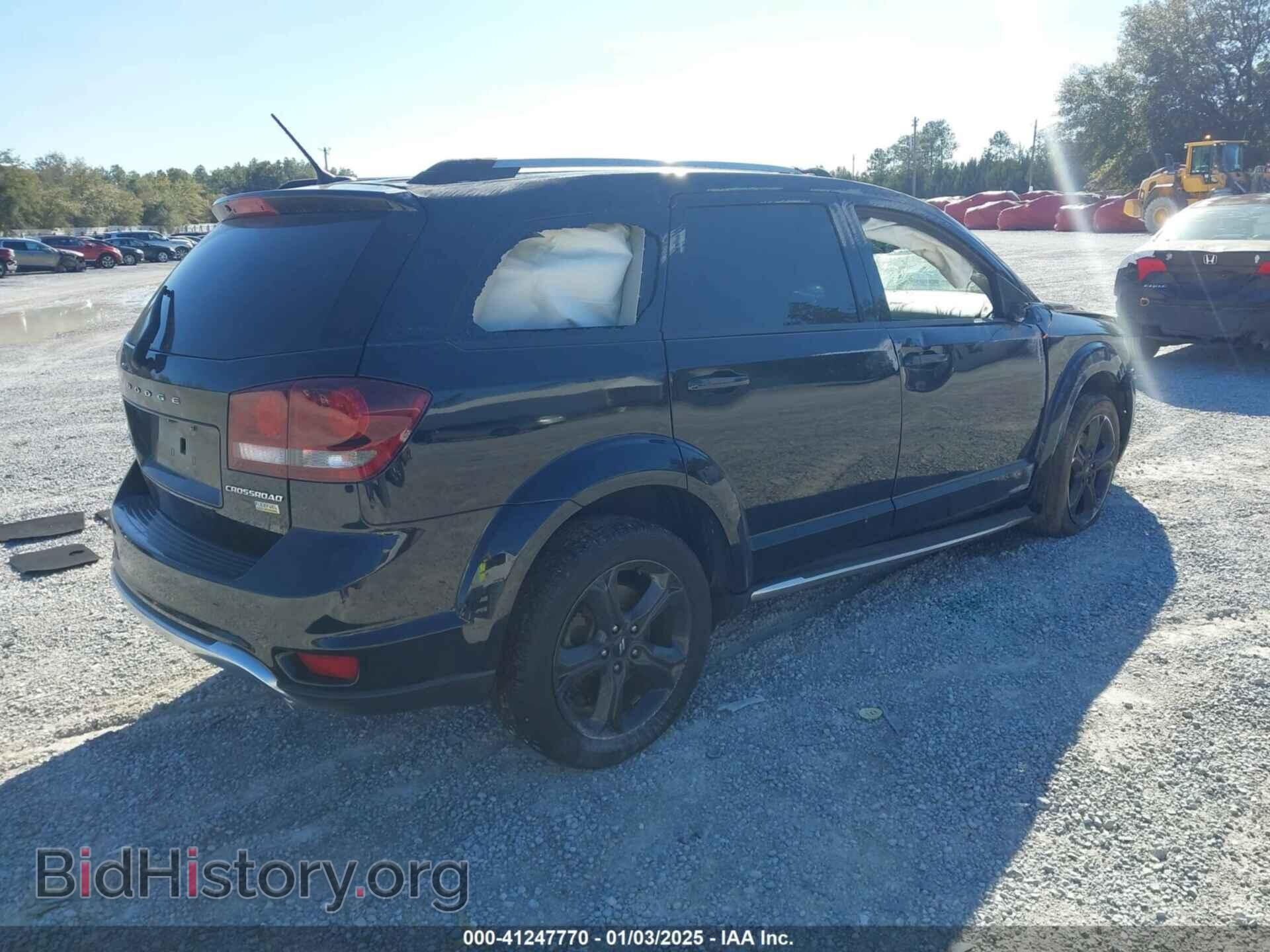 2018 DODGE JOURNEY - VIN: 3C4PDCGG4JT369715 - Фото 4