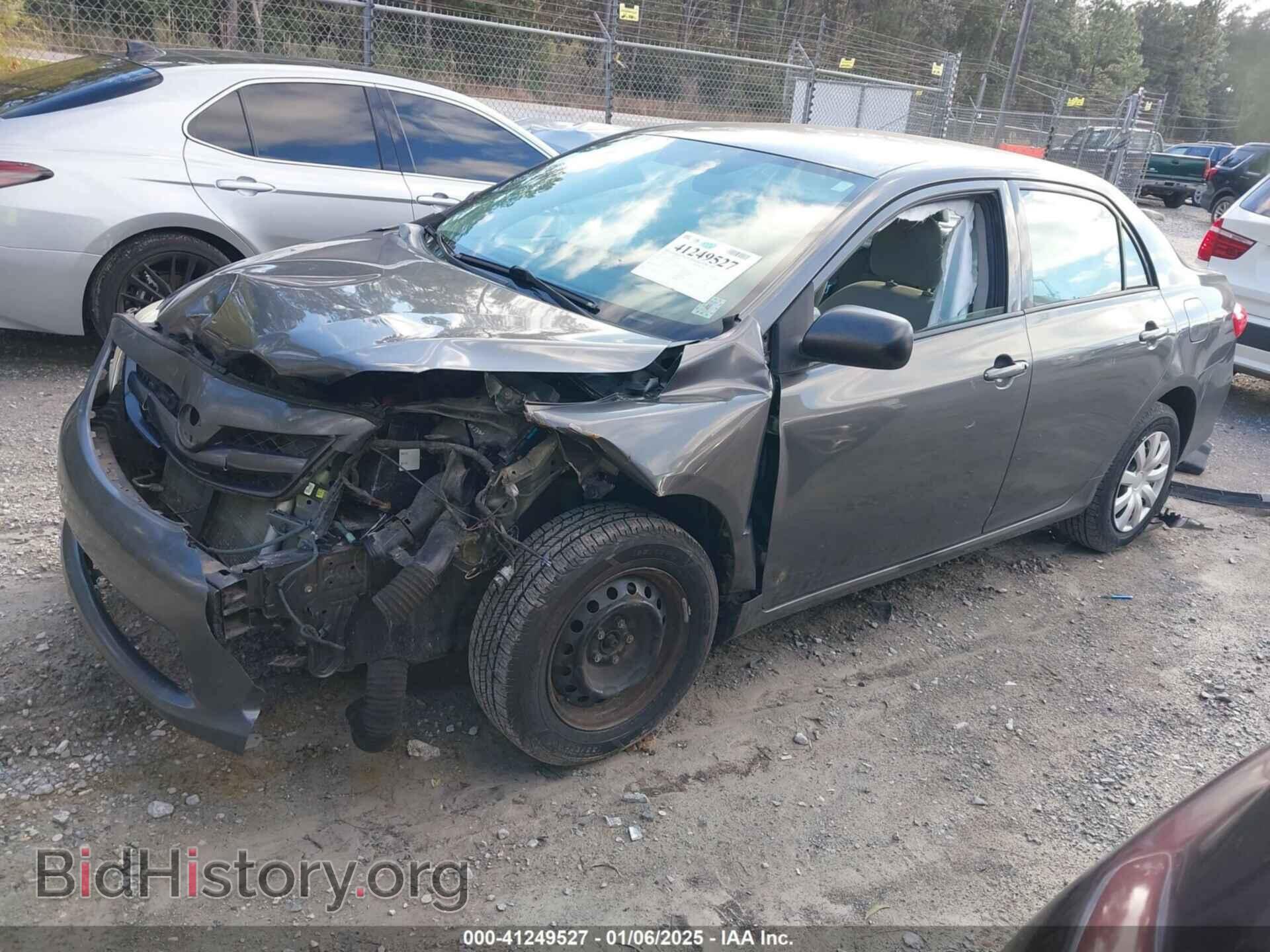 2011 TOYOTA COROLLA - VIN: 2T1BU4EEXBC591164 - Фото 2