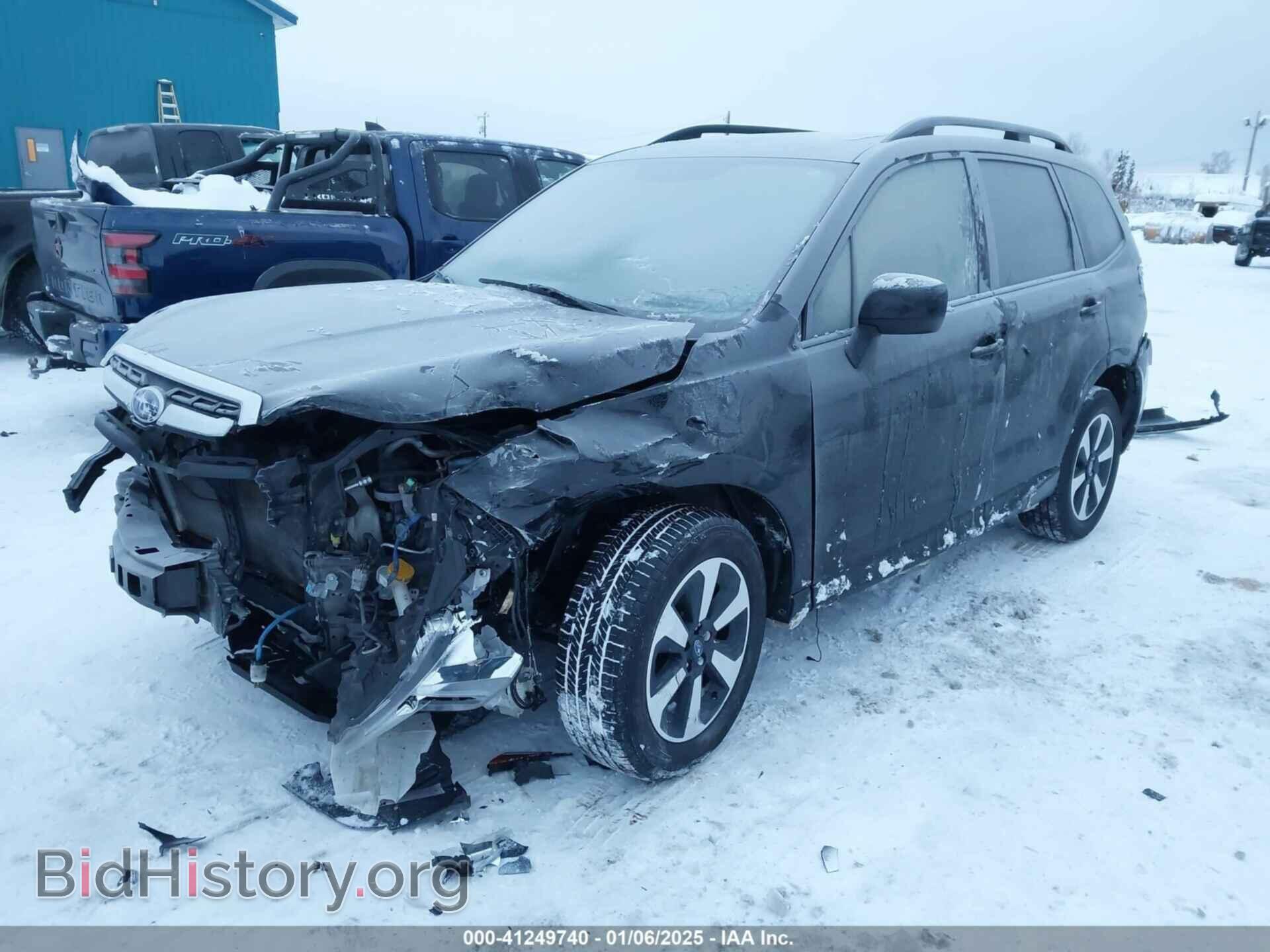 2017 SUBARU FORESTER - VIN: JF2SJAEC1HH557660 - Фото 2