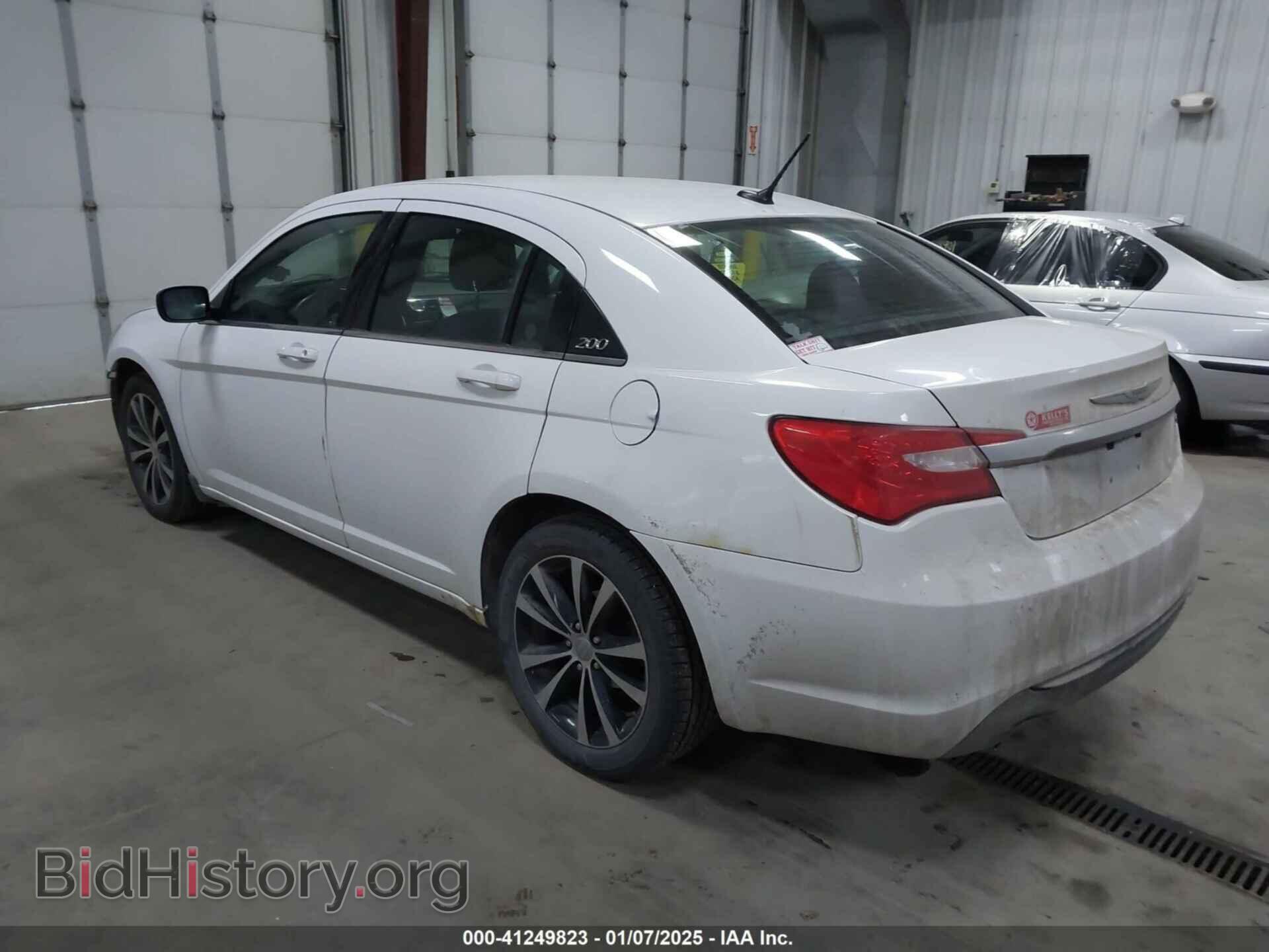 2013 CHRYSLER 200 - VIN: 1C3CCBBG0DN716601 - Photo 3