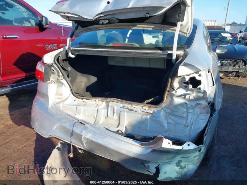 2012 Kia RIO (VIN KNADM4A31C6093616) — photo 6 of 16
