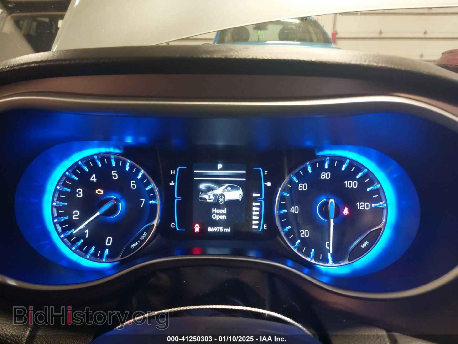 2018 CHRYSLER PACIFICA - VIN: 2C4RC1BG3JR330401 - Фото 7