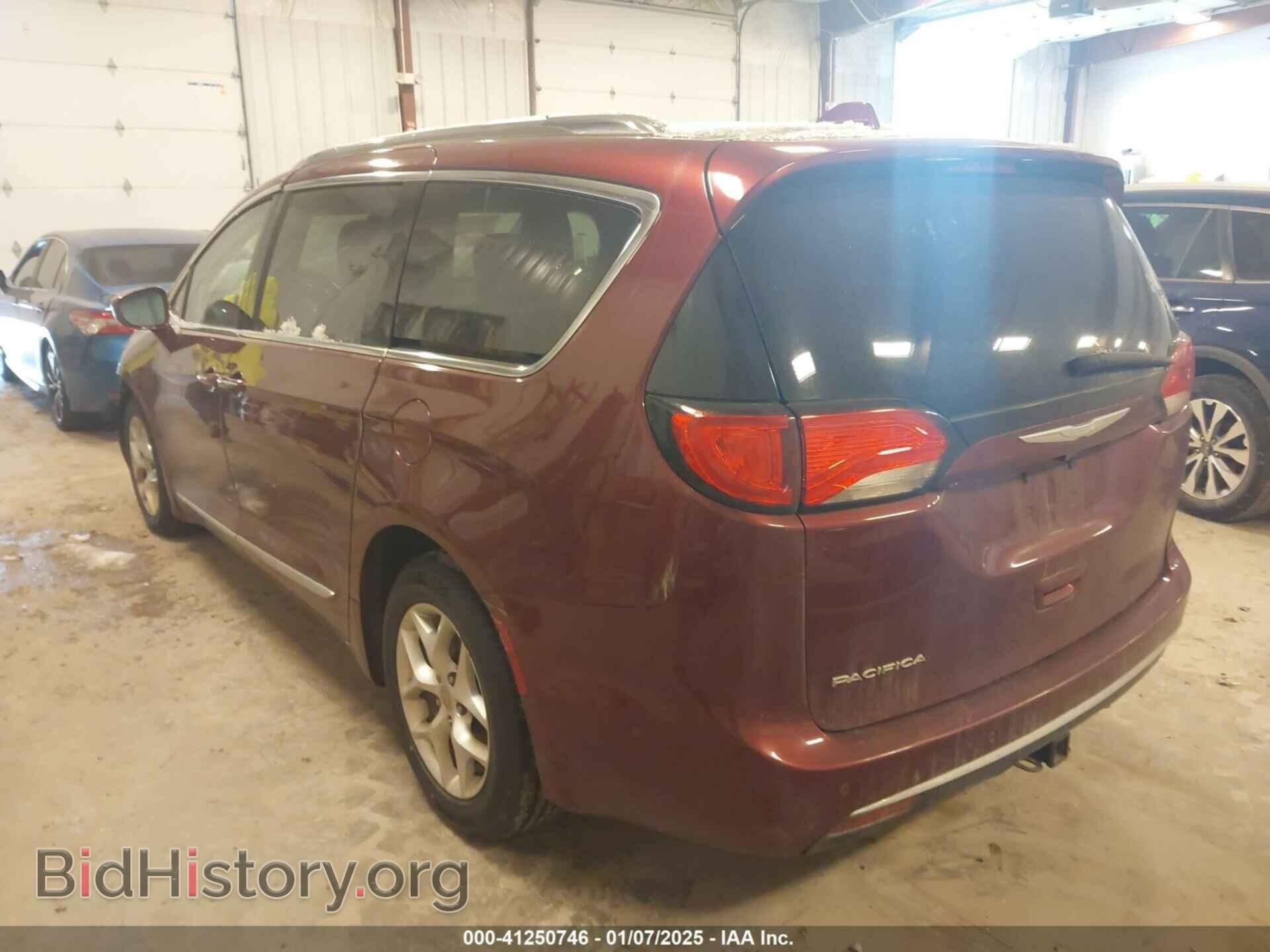 2017 CHRYSLER PACIFICA - VIN: 2C4RC1EG6HR517640 - Фото 3