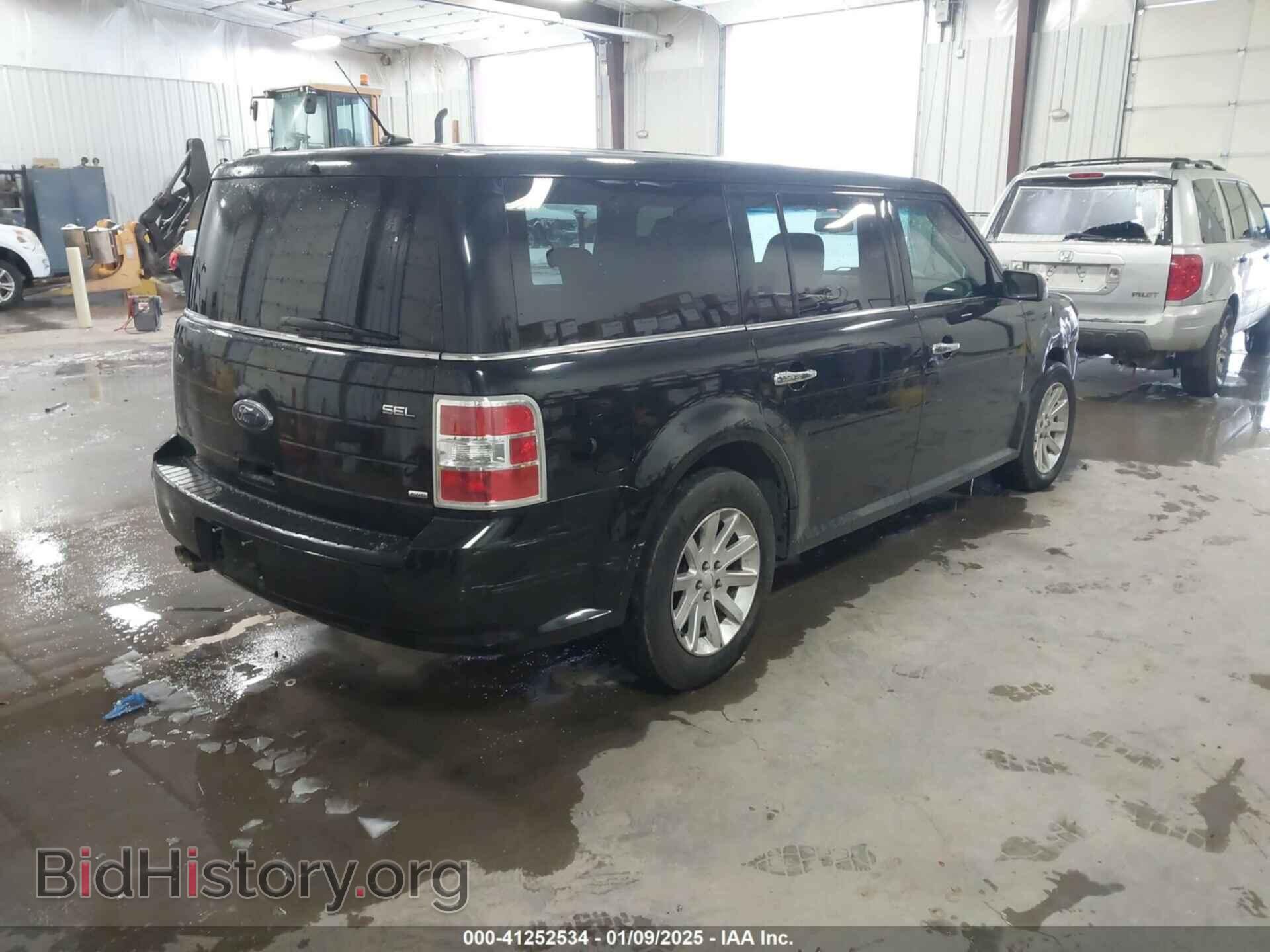 2009 FORD FLEX - VIN: 2FMEK62C19BA77624 - Фото 4