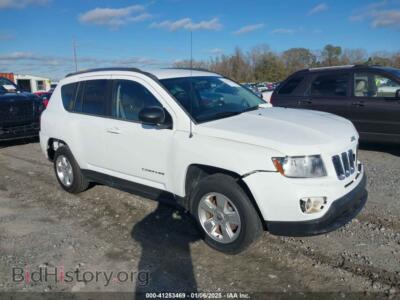 2014 Jeep COMPASS Sport, белый — VIN 1C4NJCBA7ED743040, IAAI