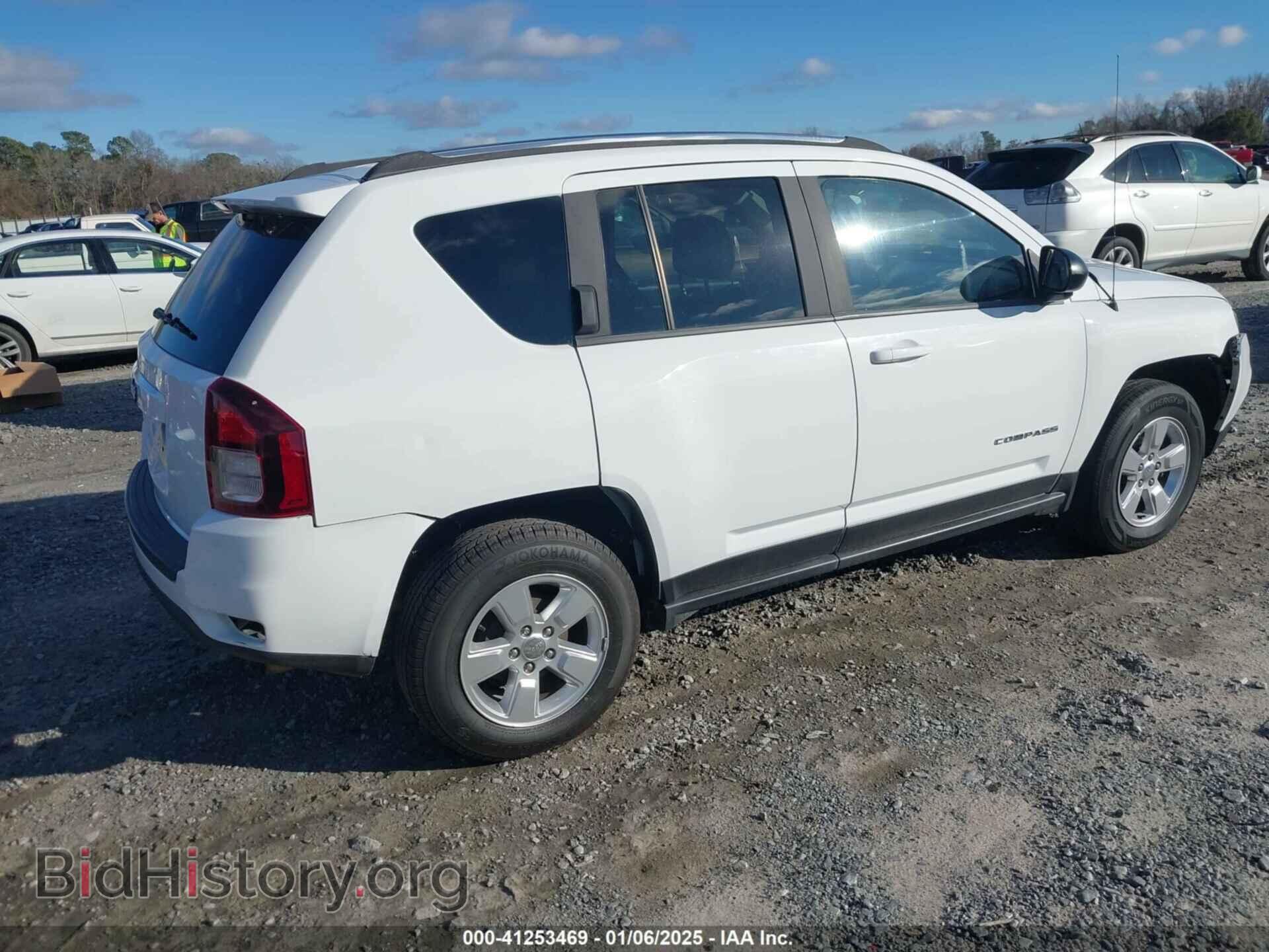 2014 JEEP COMPASS - VIN: 1C4NJCBA7ED743040 - Фото 4