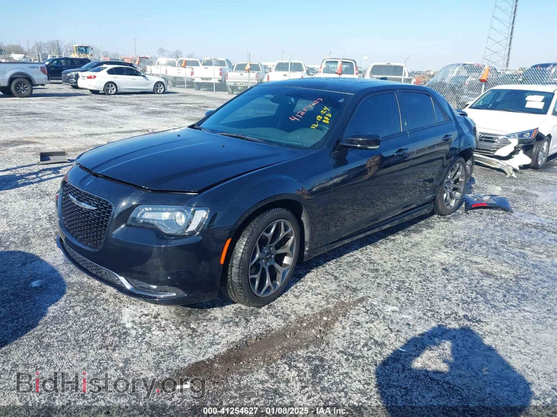 2015 CHRYSLER 300 - VIN: 2C3CCABG4FH830672 - Фото 2