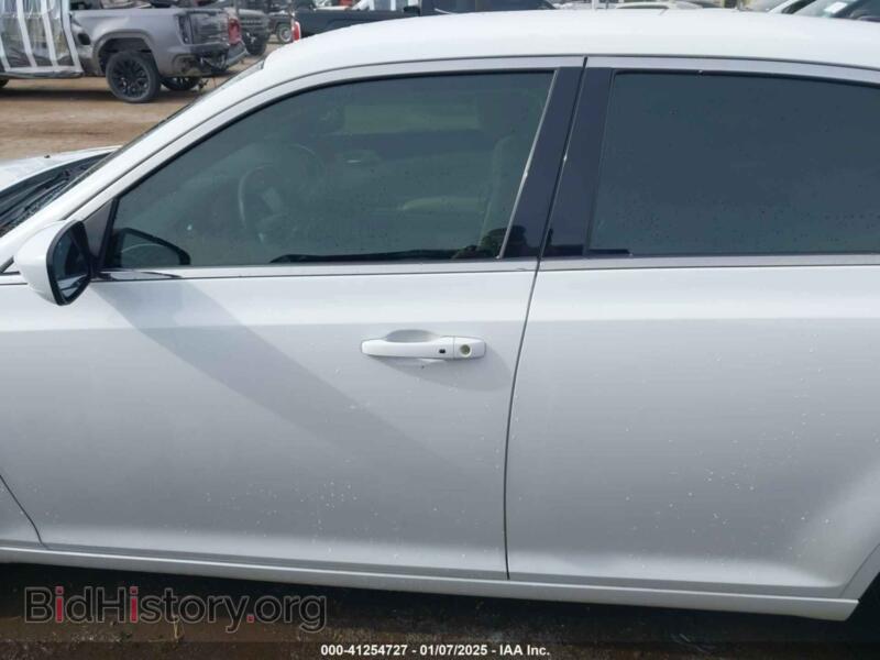 2014 Chrysler 300 (VIN 2C3CCAAG0EH321081) — фото 15 из 18