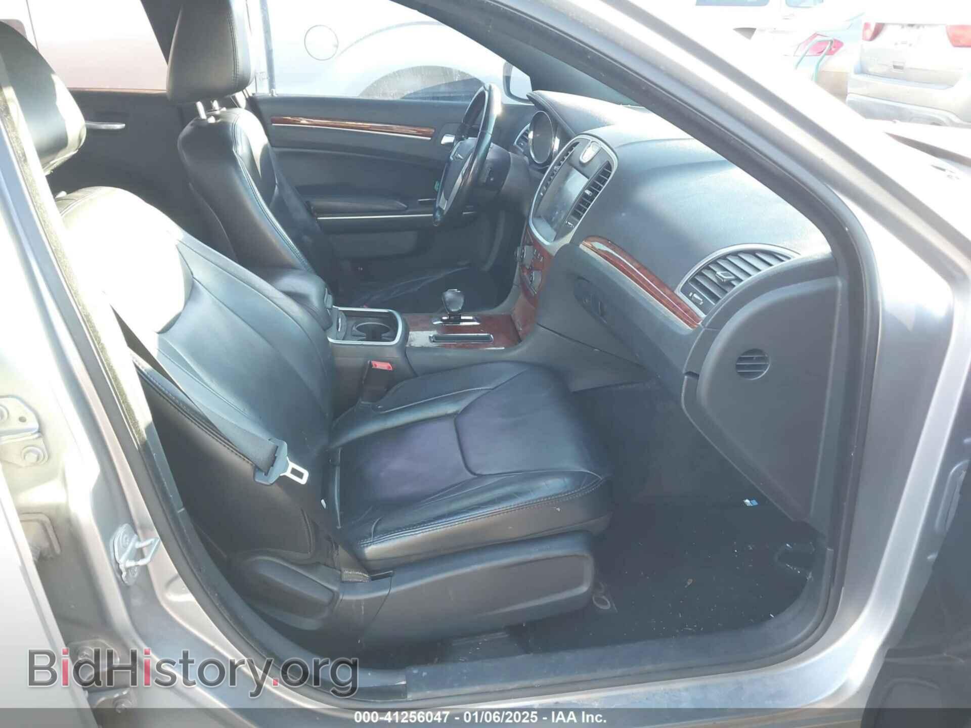 2013 CHRYSLER 300 - VIN: 2C3CCAAG2DH703336 - Фото 5