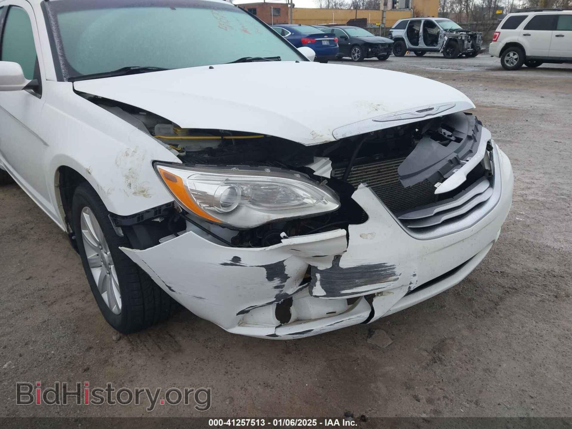 2013 CHRYSLER 200 - VIN: 1C3CCBBB4DN654589 - Фото 17