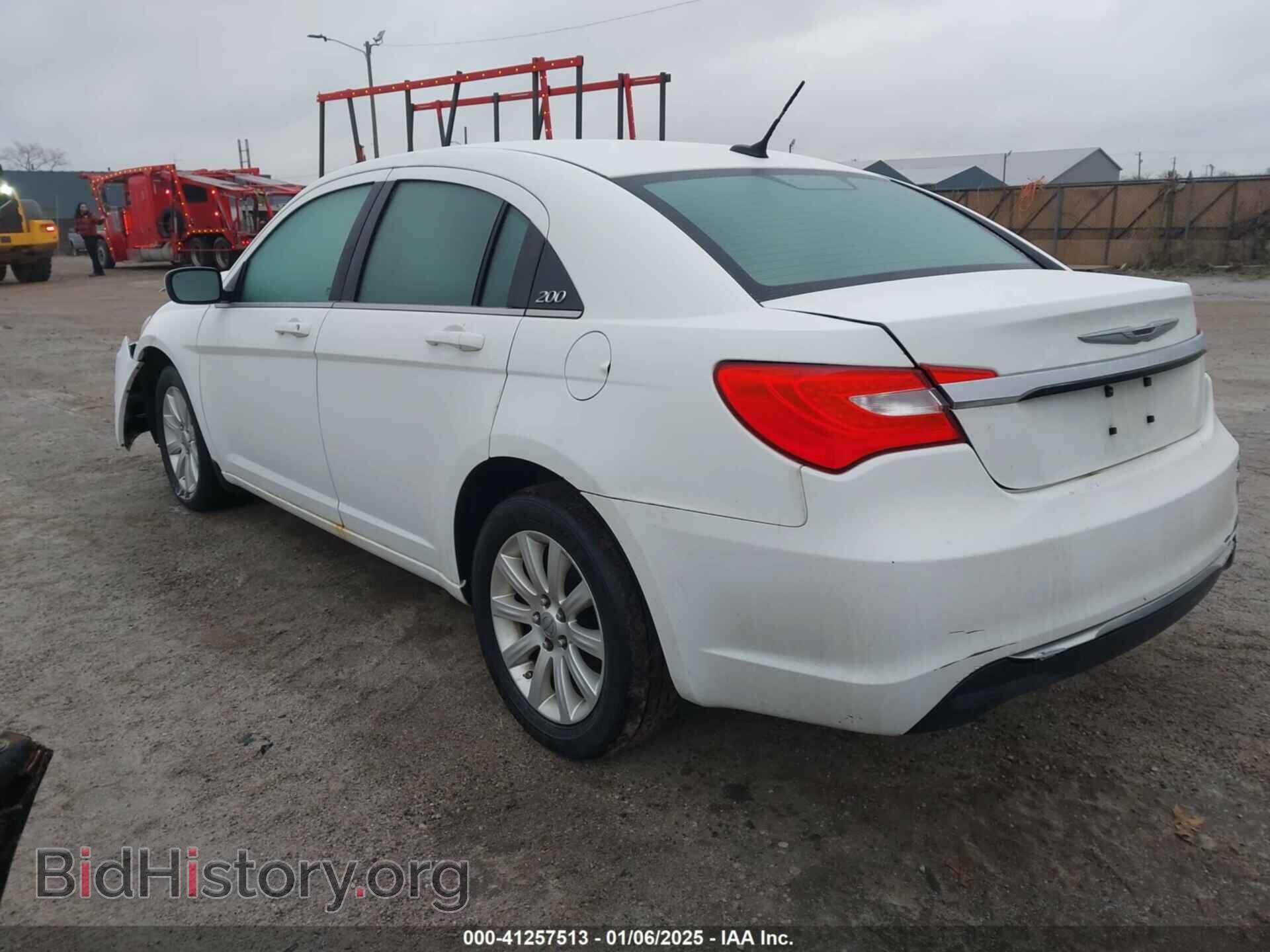 2013 CHRYSLER 200 - VIN: 1C3CCBBB4DN654589 - Фото 3