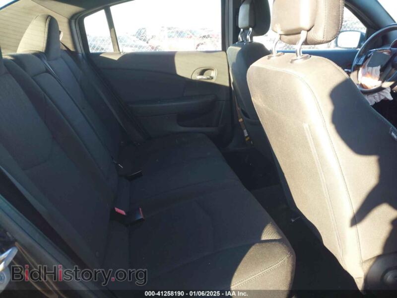 2012 Chrysler 200 (VIN 1C3CCBAB6CN104861) — фото 8 из 17
