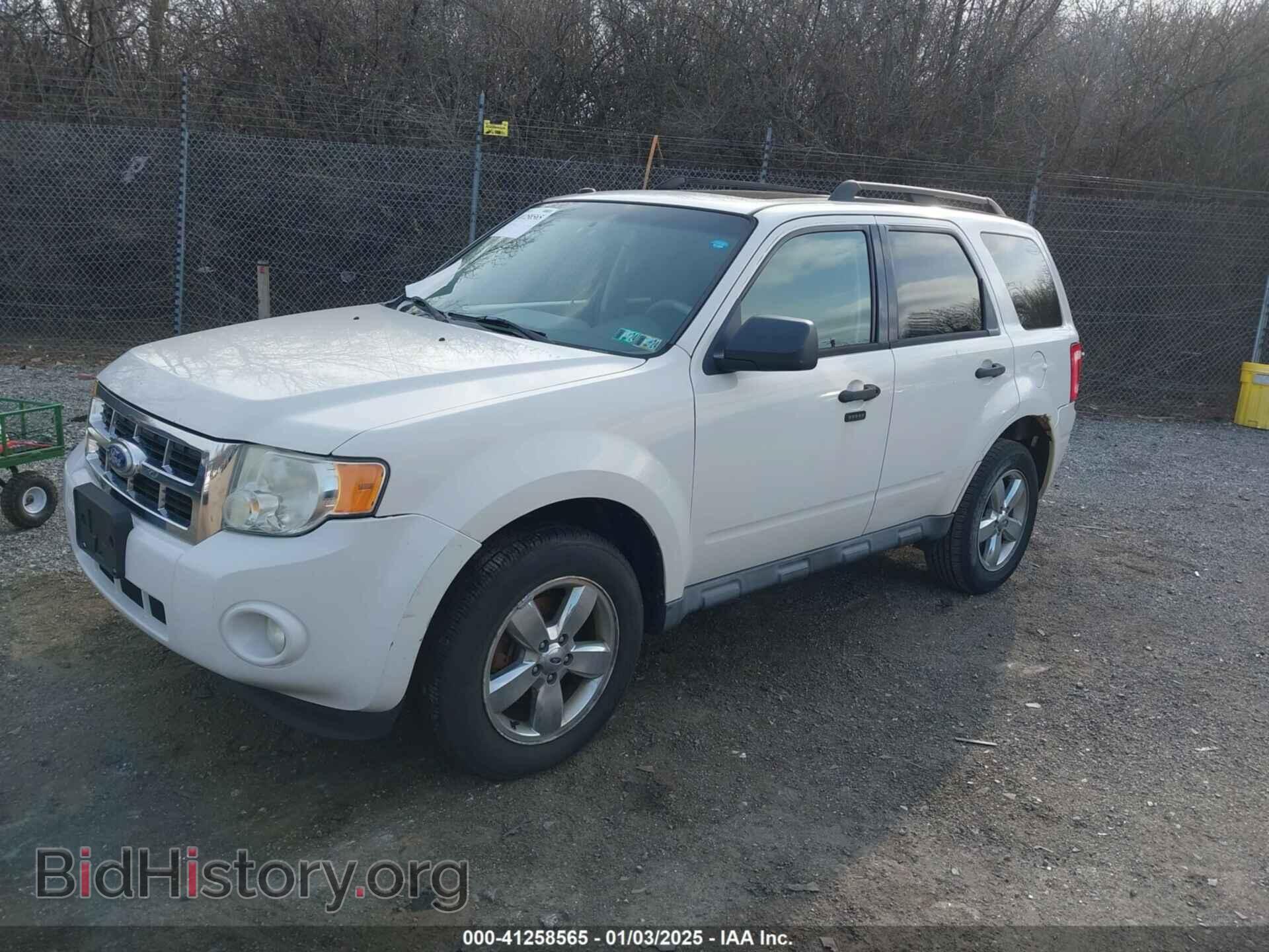 2010 FORD ESCAPE - VIN: 1FMCU0D7XAKB20186 - Фото 2
