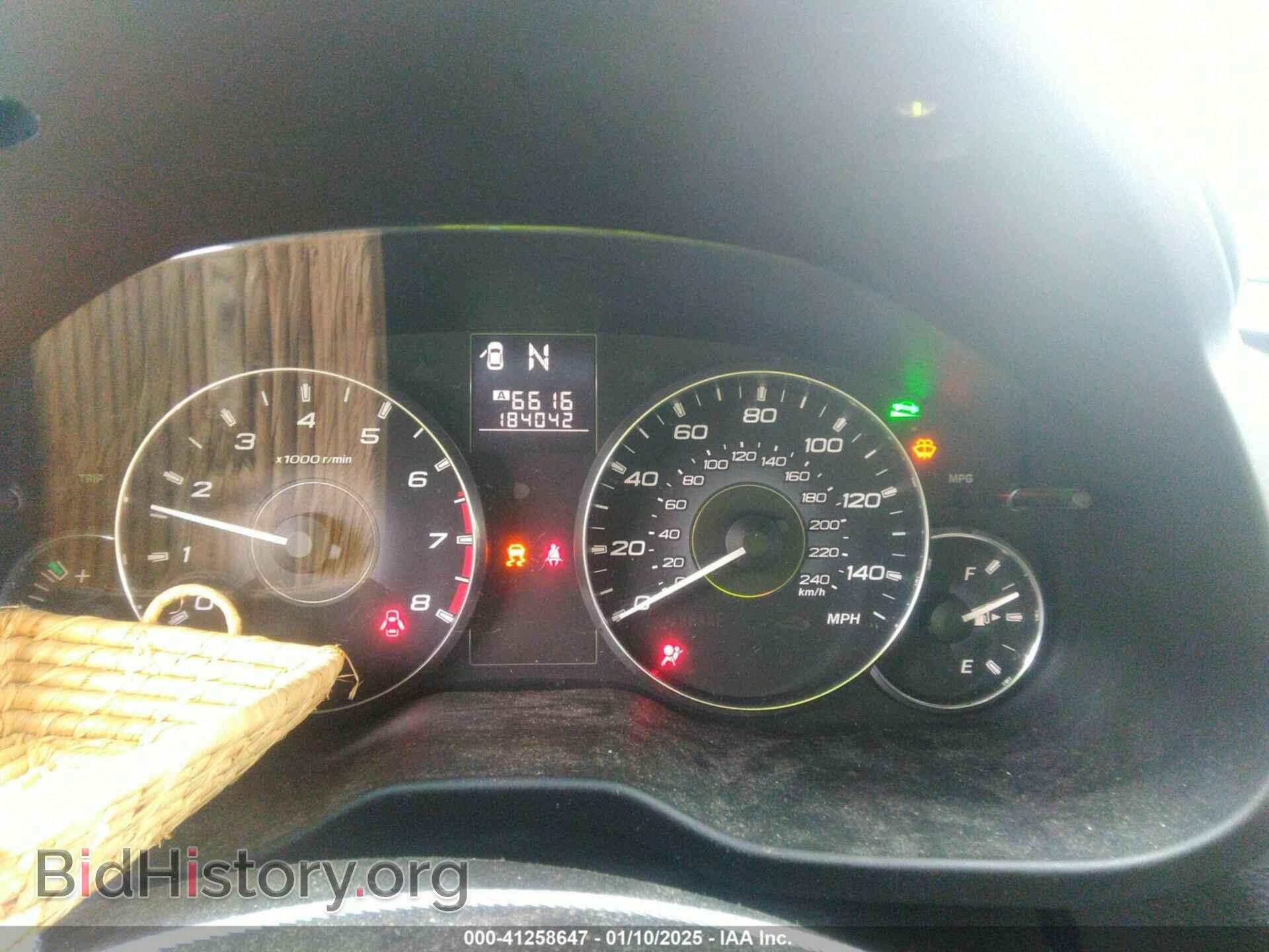 2011 SUBARU LEGACY - VIN: 4S3BMCA63B3240632 - Фото 7