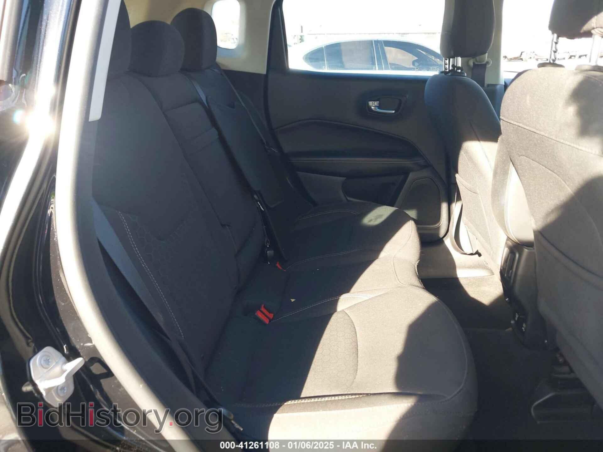 2019 JEEP COMPASS - VIN: 3C4NJCAB2KT658123 - Фото 8