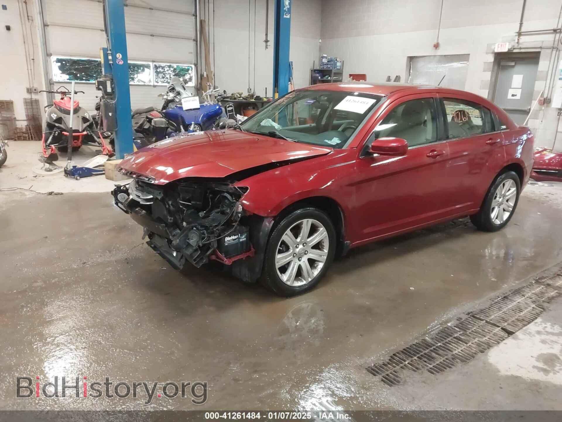 2012 CHRYSLER 200 - VIN: 1C3CCBBB0CN181773 - Фото 2