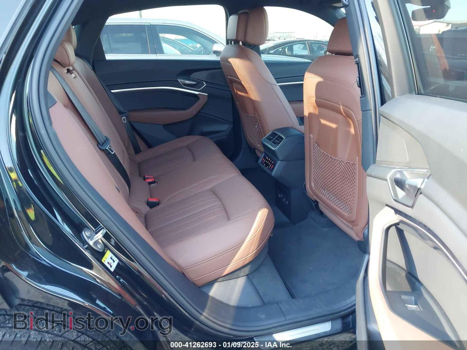2024 AUDI Q8 E-TRON - VIN: WA1CAAGE5RB016630 - Фото 8