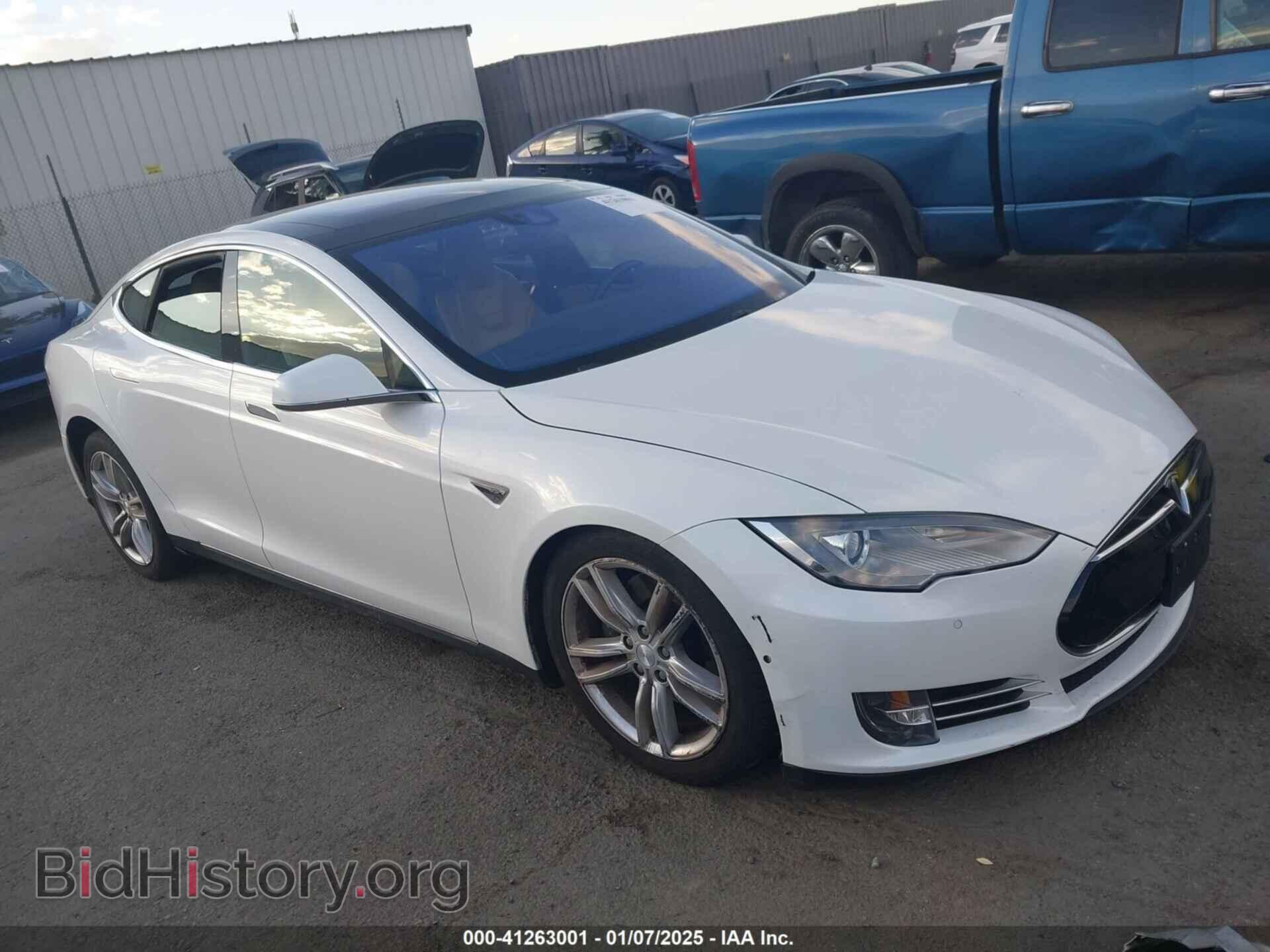 Фотография 5YJSA1E15FF118276 - TESLA MODEL S 2015