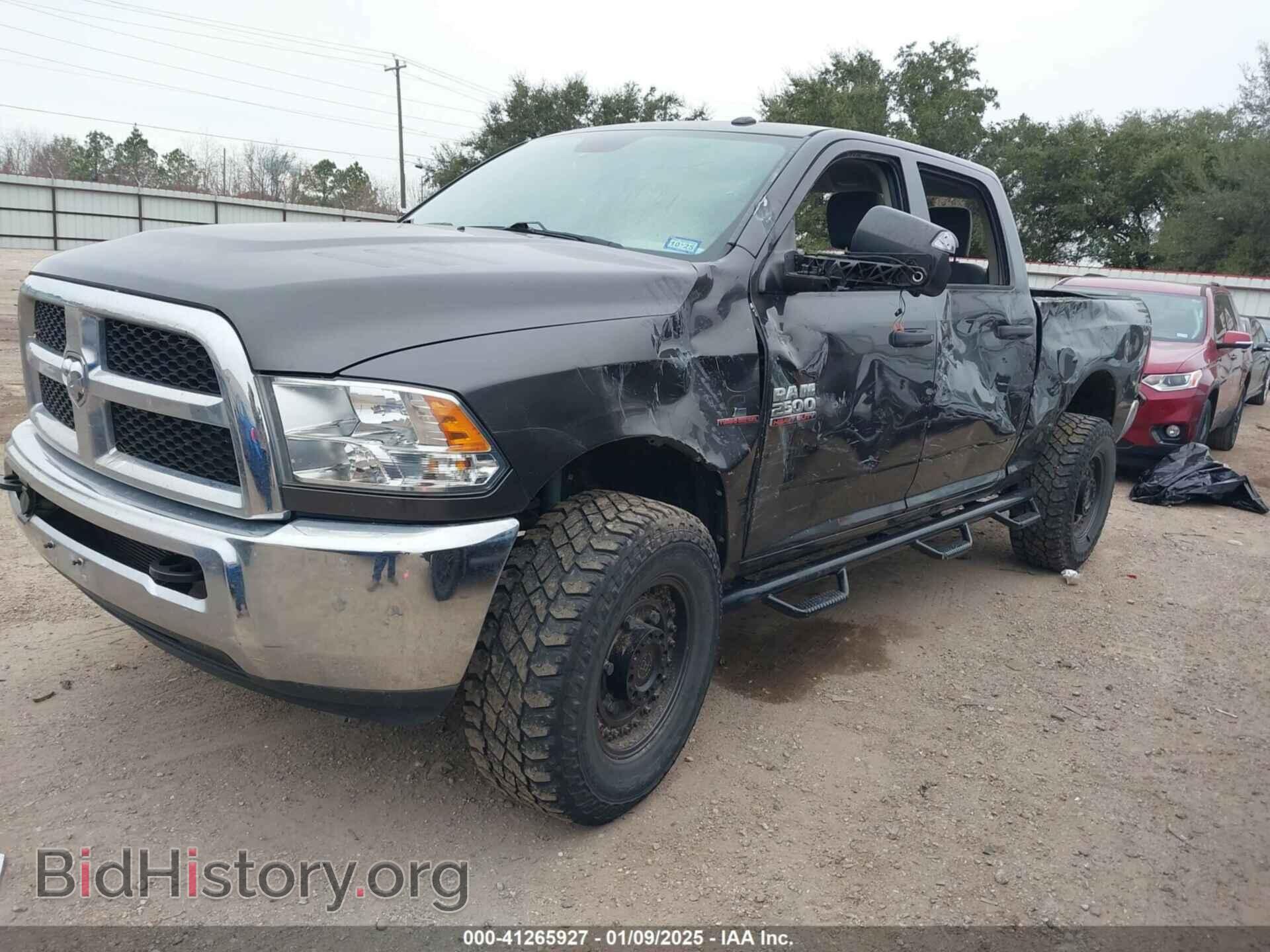 2018 RAM 2500 - VIN: 3C6UR5CL8JG142174 - Фото 2