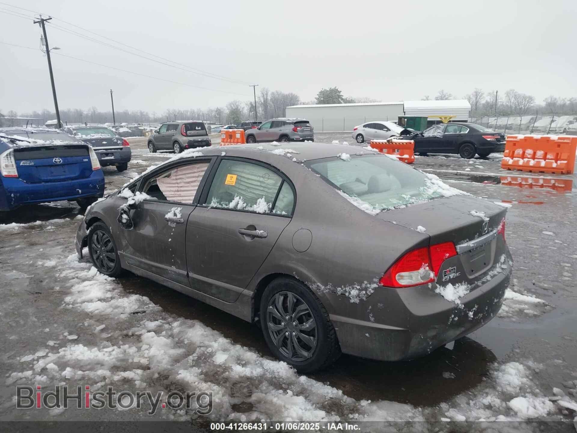 2010 HONDA CIVIC - VIN: 2HGFA1F56AH526681 - Фото 3