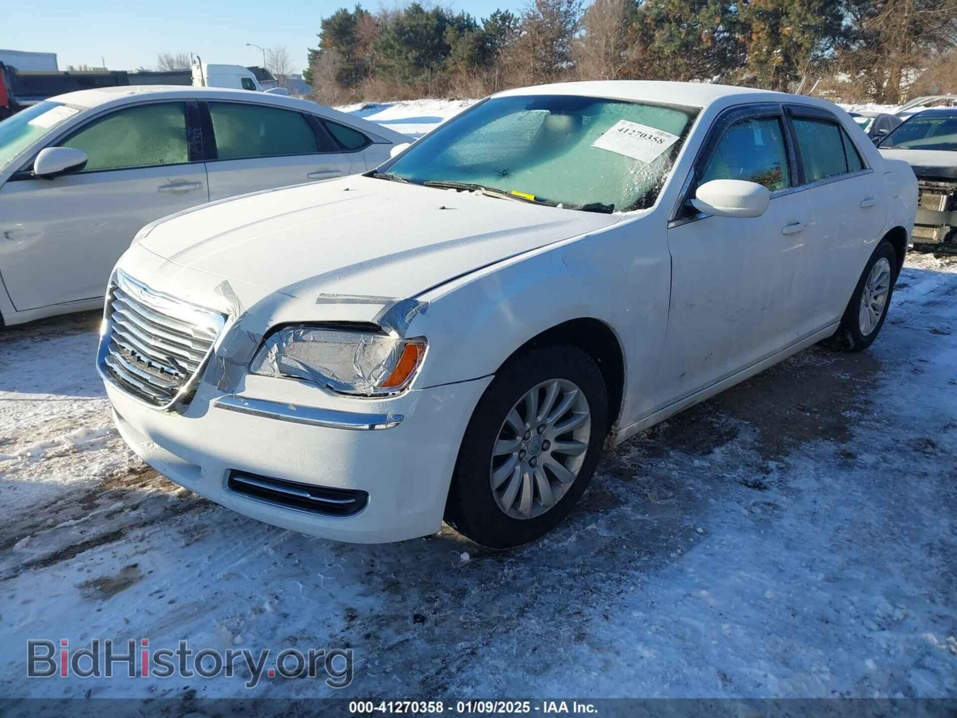 2012 CHRYSLER 300 - VIN: 2C3CCAAG6CH116829 - Фото 2