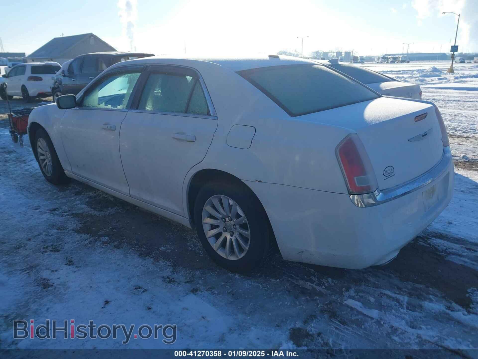 2012 CHRYSLER 300 - VIN: 2C3CCAAG6CH116829 - Фото 3